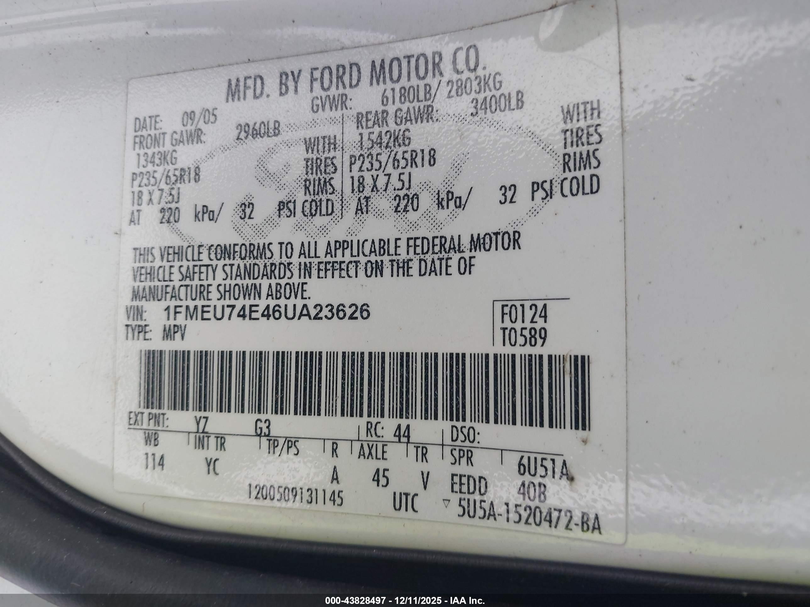 FORD EXPLORER image 9