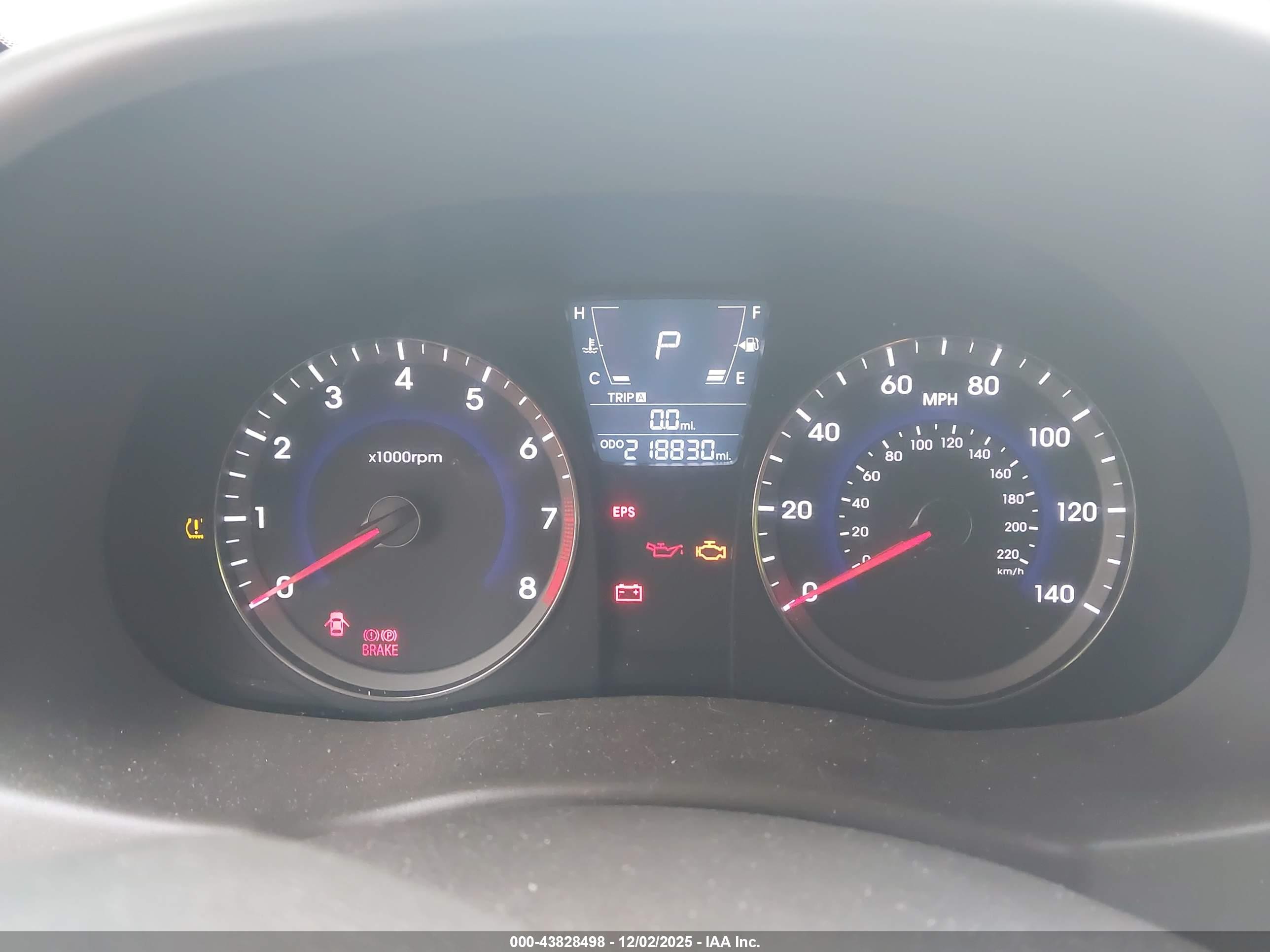 HYUNDAI ACCENT image 7
