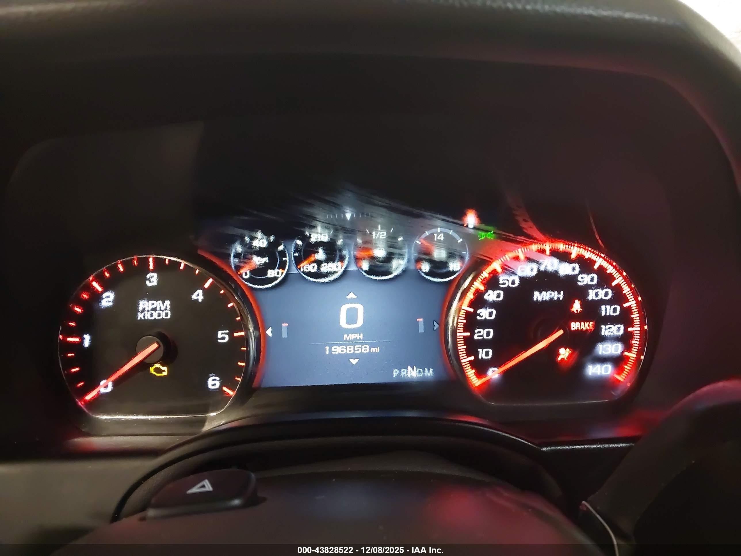 GMC YUKON image 7