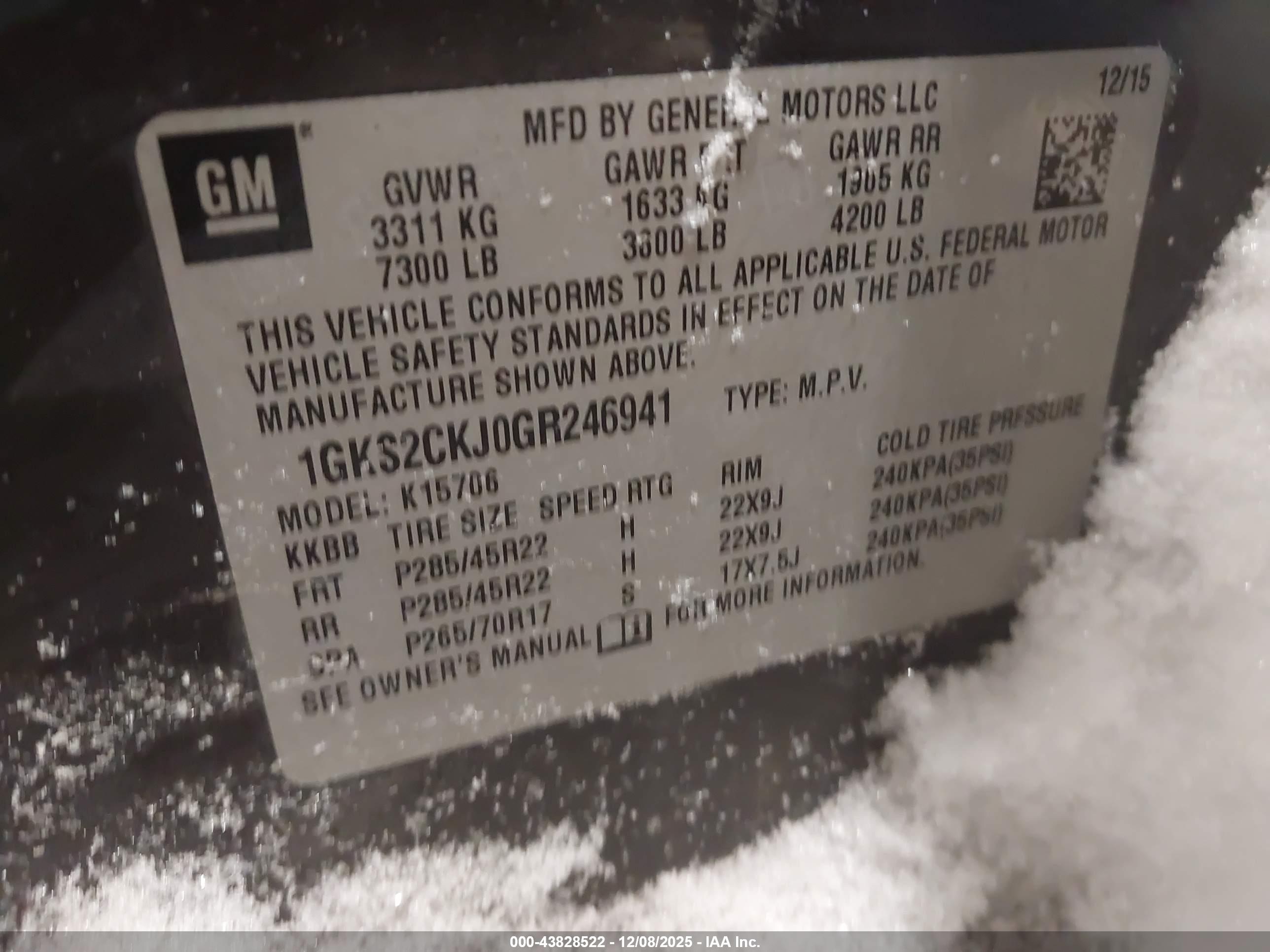 GMC YUKON image 9