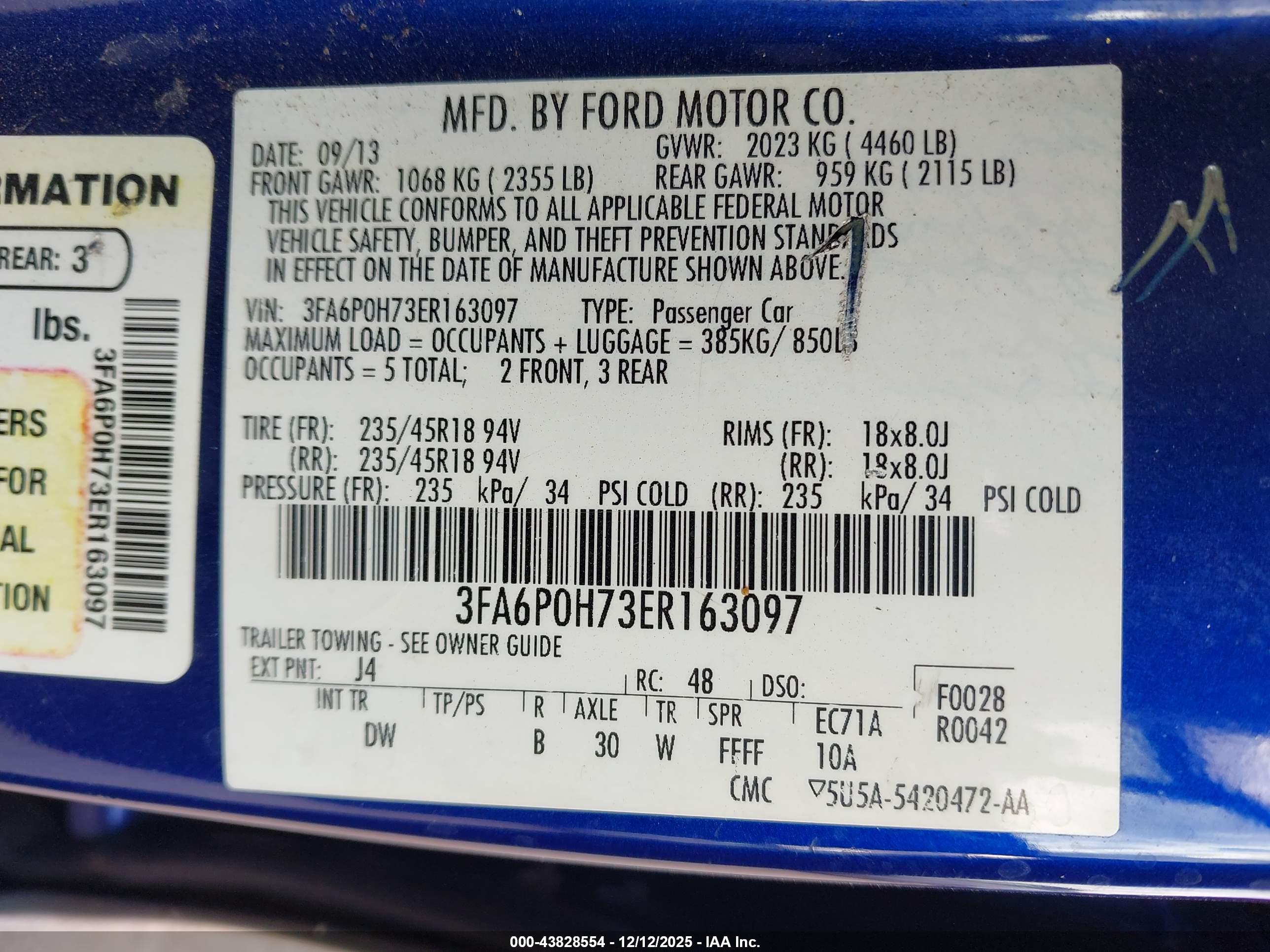 FORD FUSION image 9