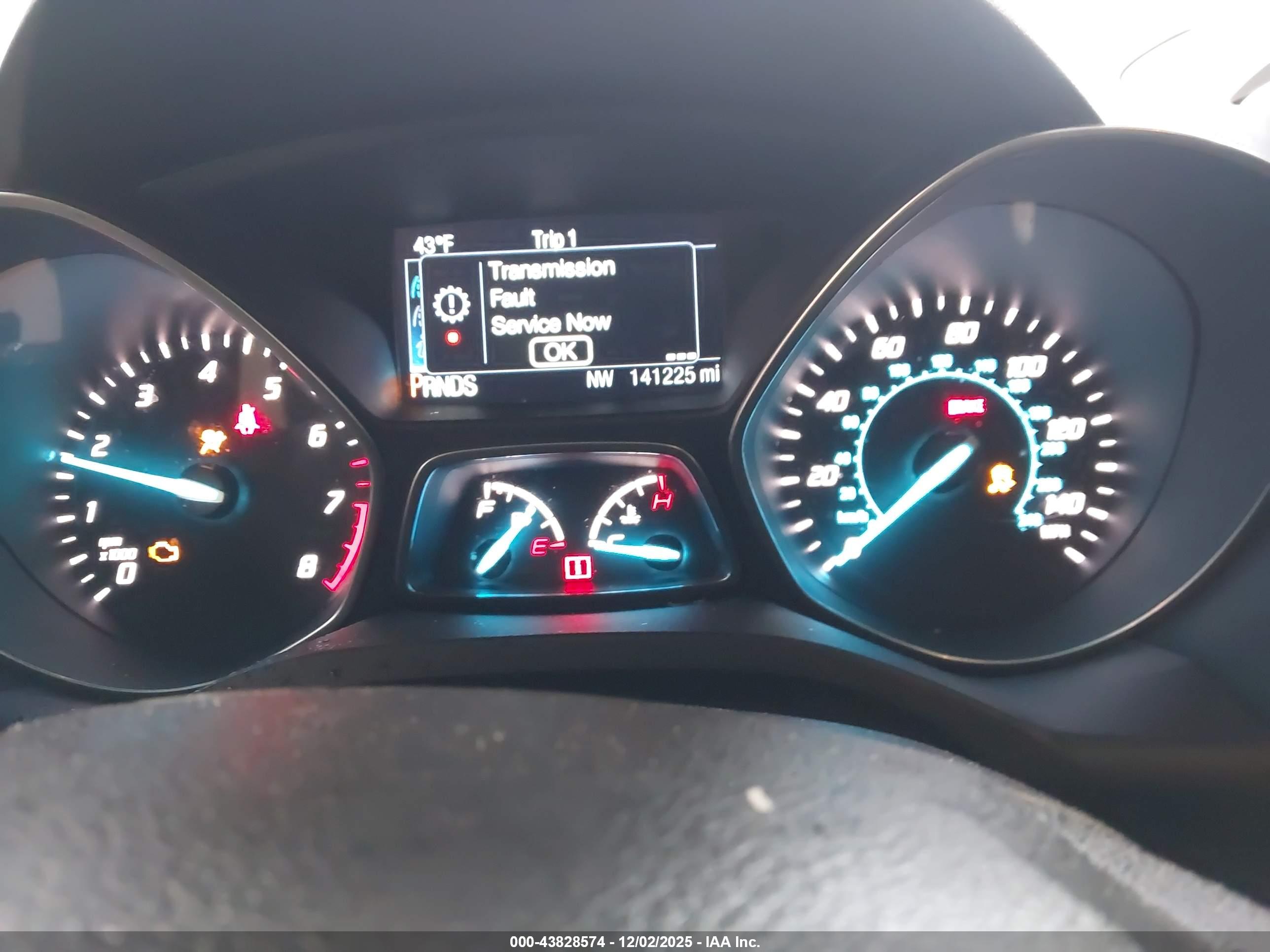 FORD ESCAPE image 7