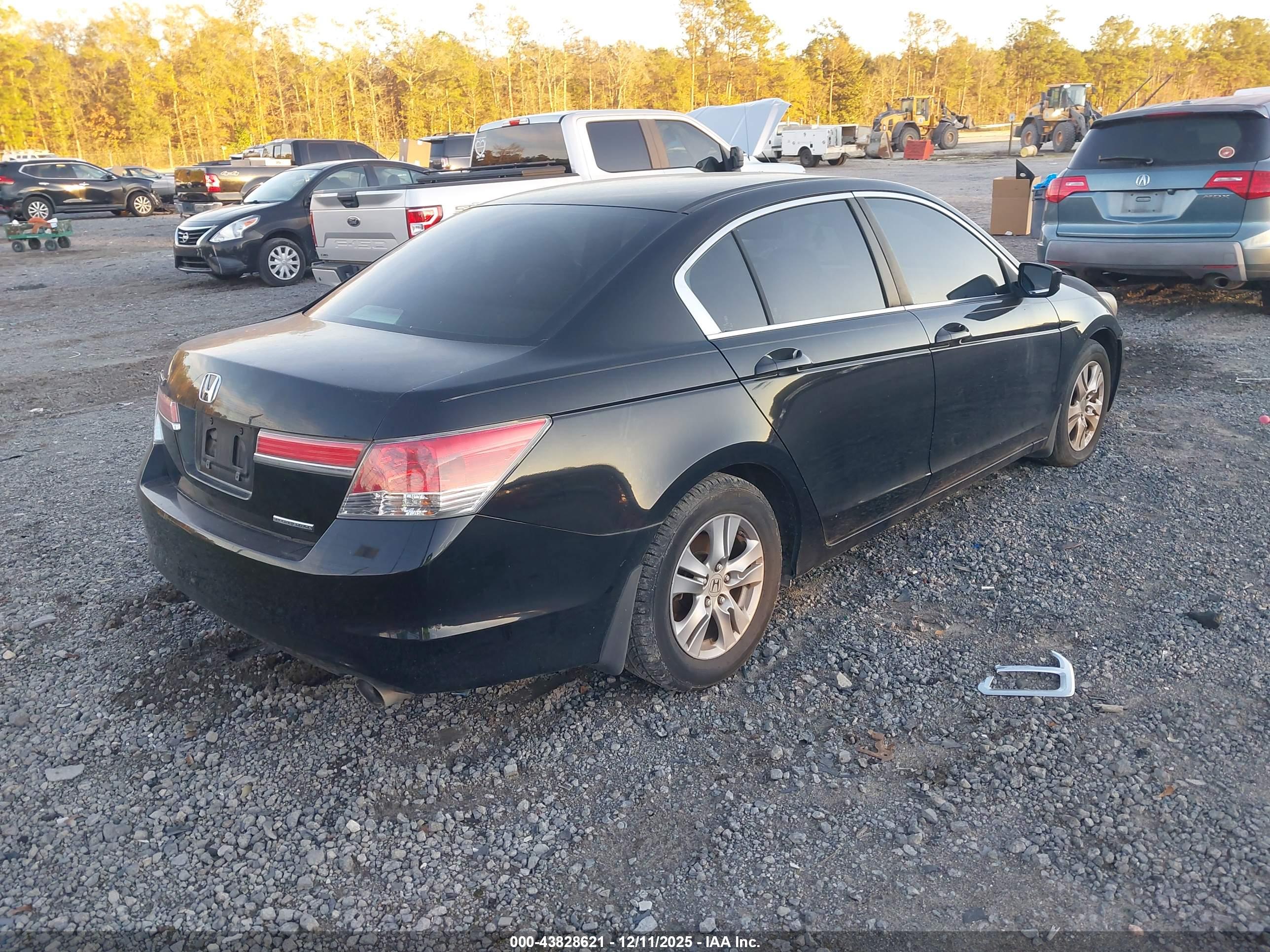 HONDA ACCORD image 4