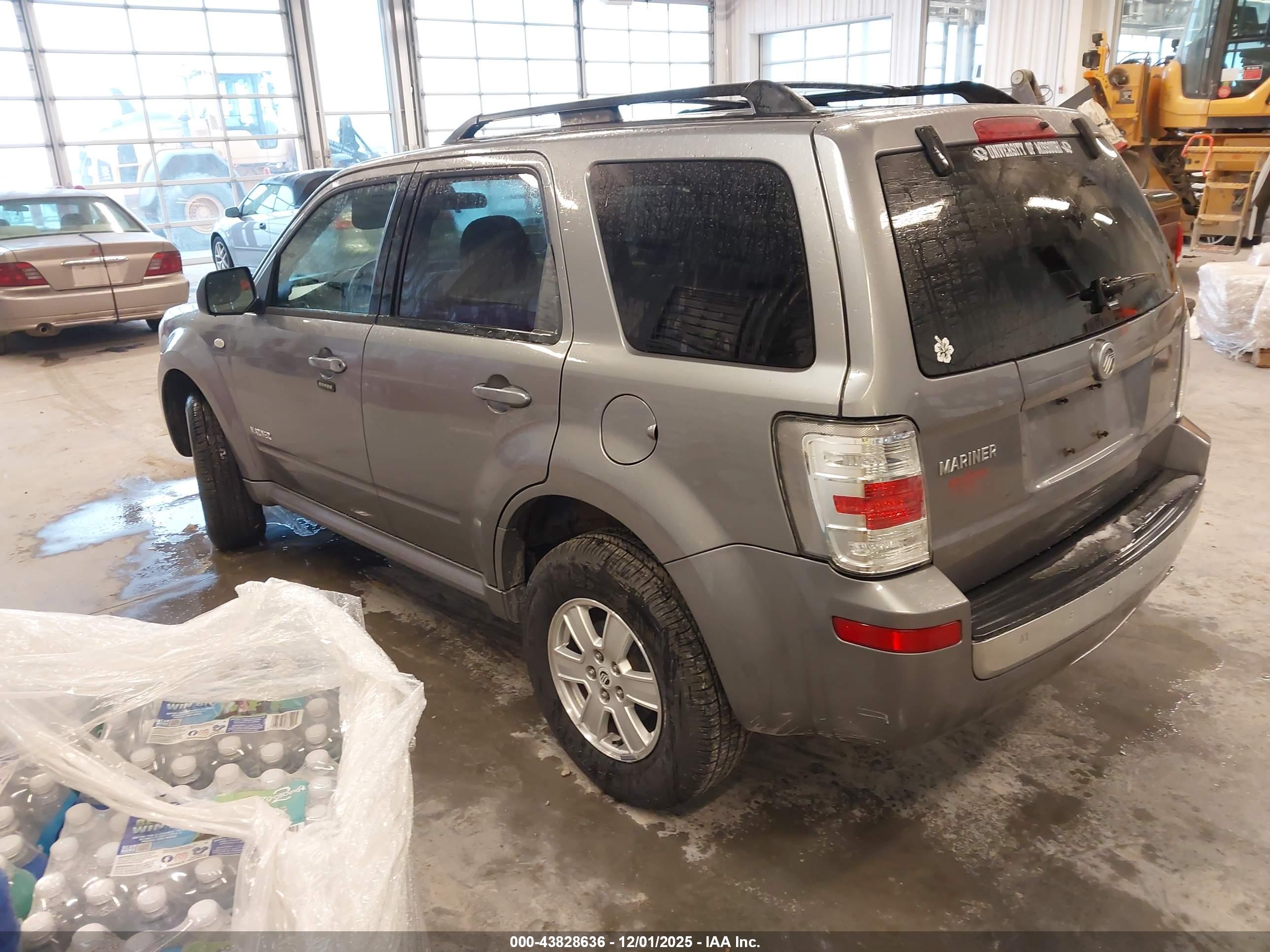 MERCURY MARINER image 3