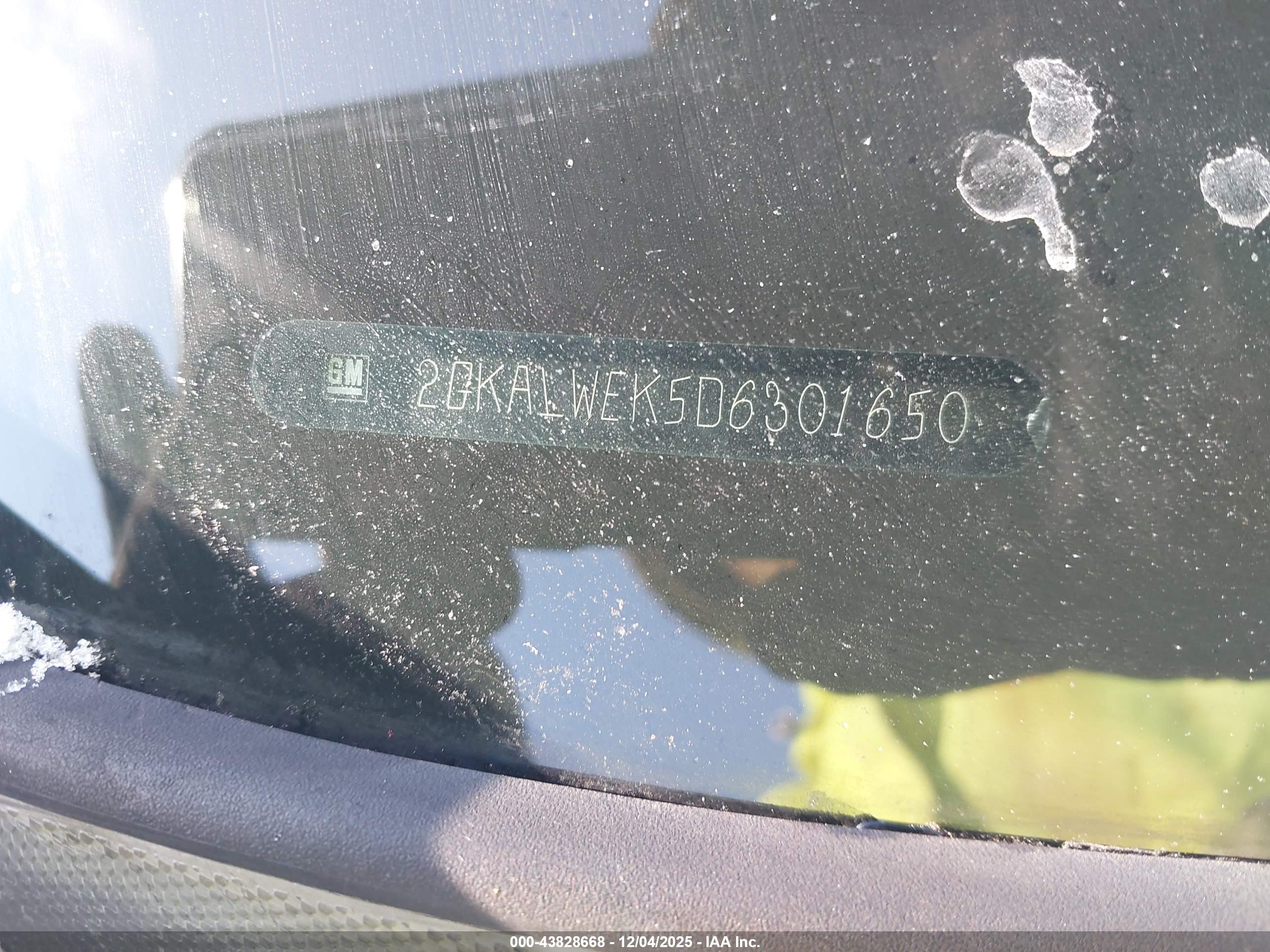 GMC TERRAIN image 9
