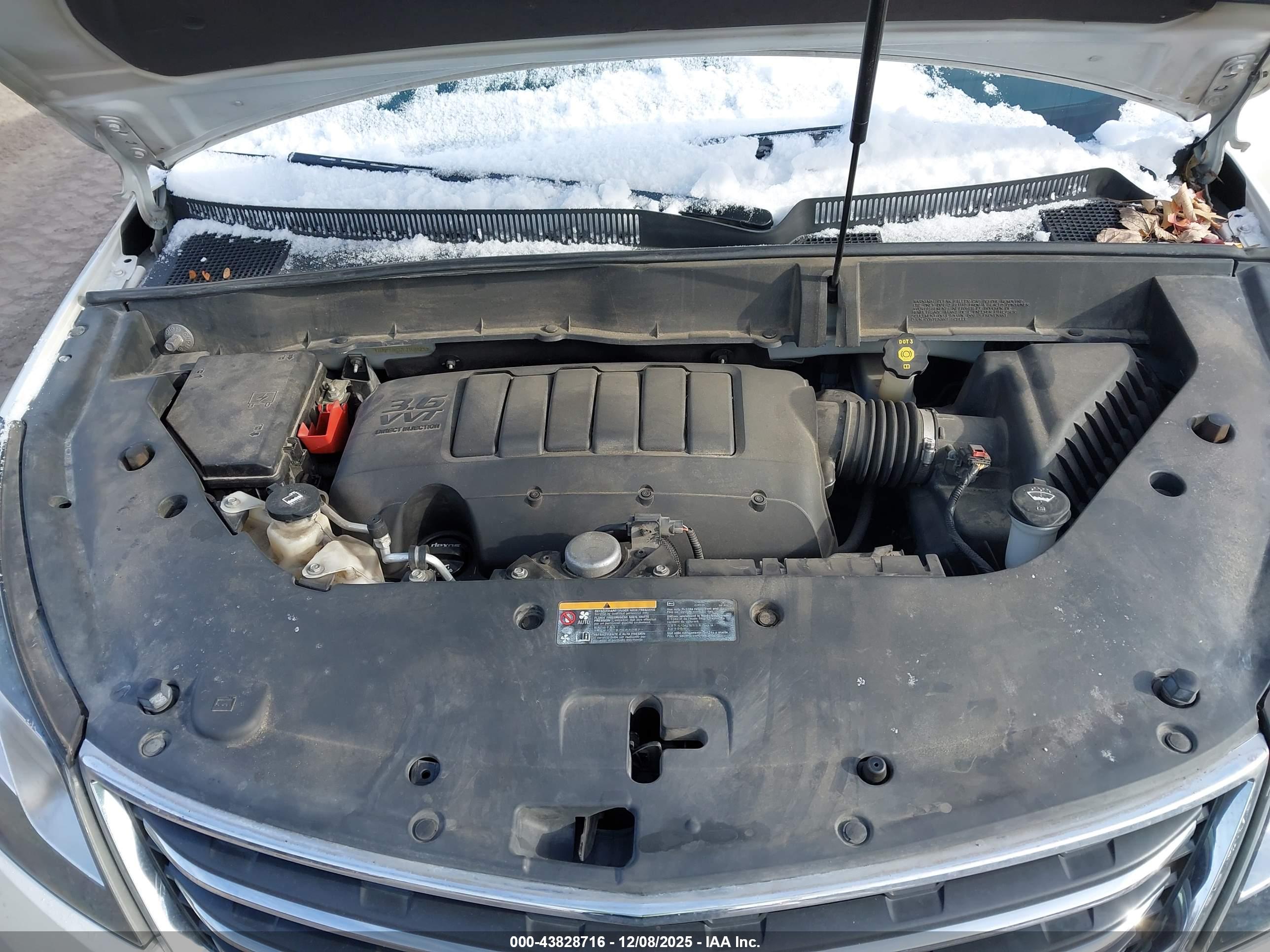 CHEVROLET TRAVERSE image 10