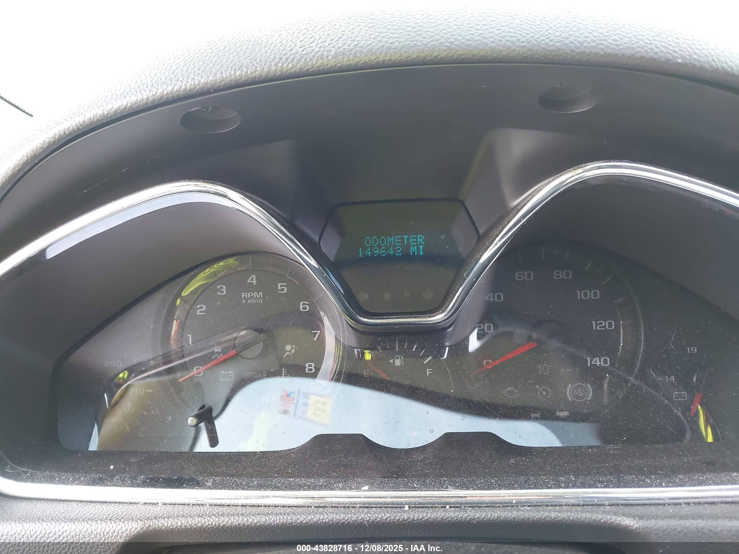 CHEVROLET TRAVERSE image 7