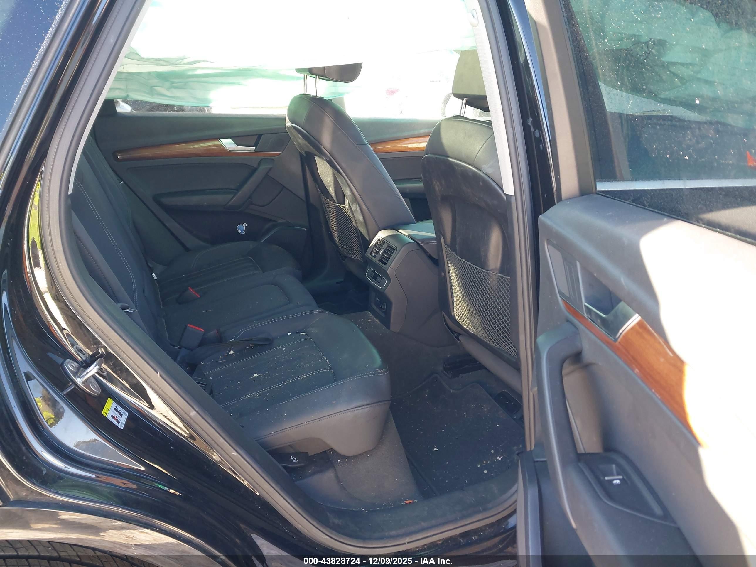 AUDI Q5 image 8