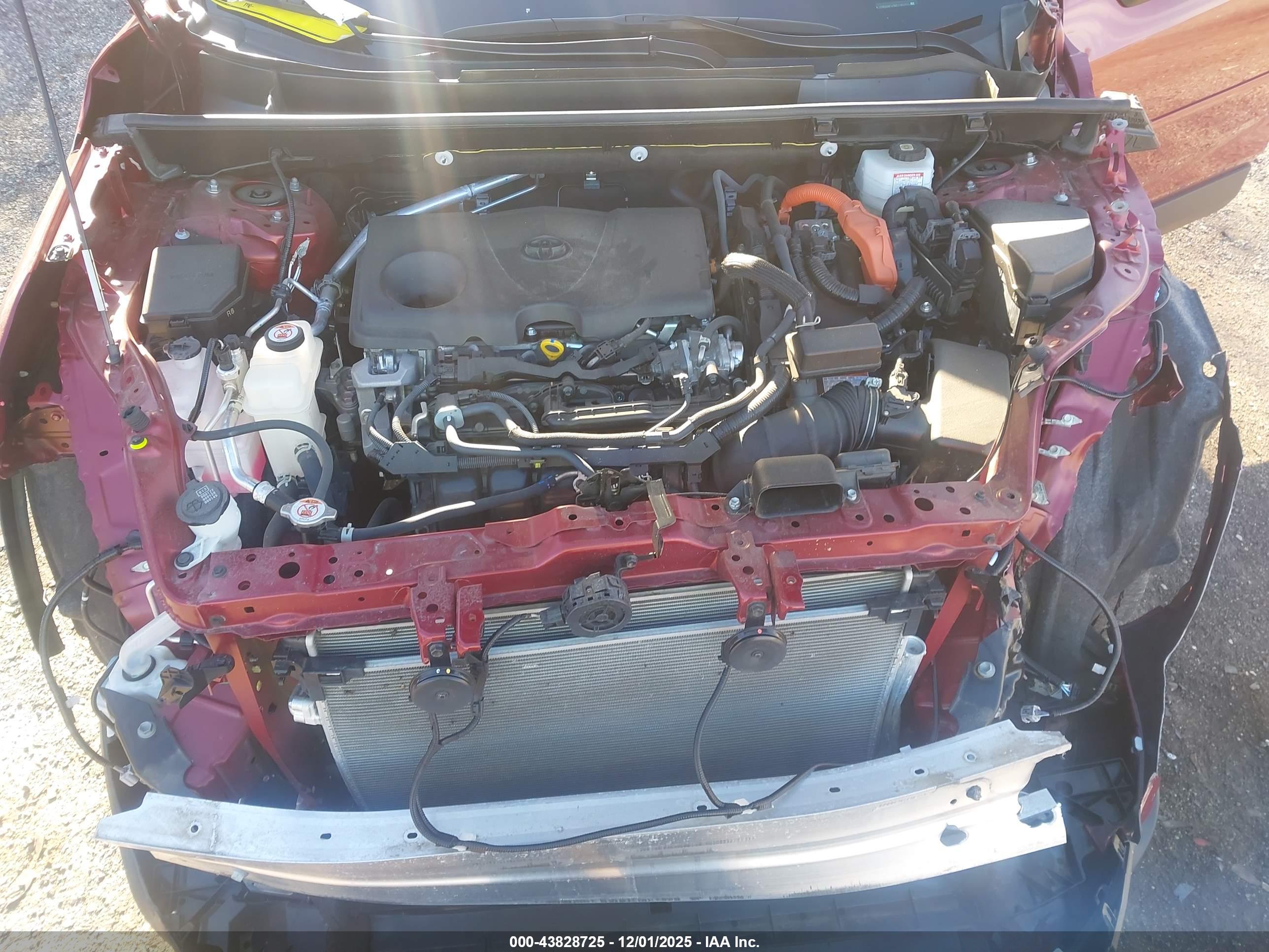TOYOTA RAV4 image 10