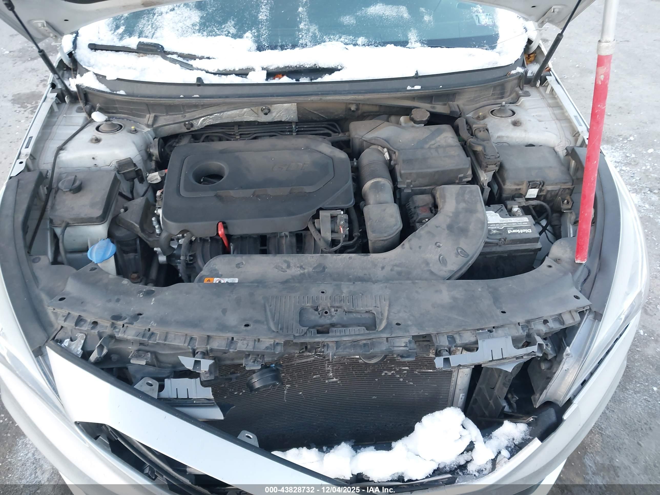 HYUNDAI SONATA image 10