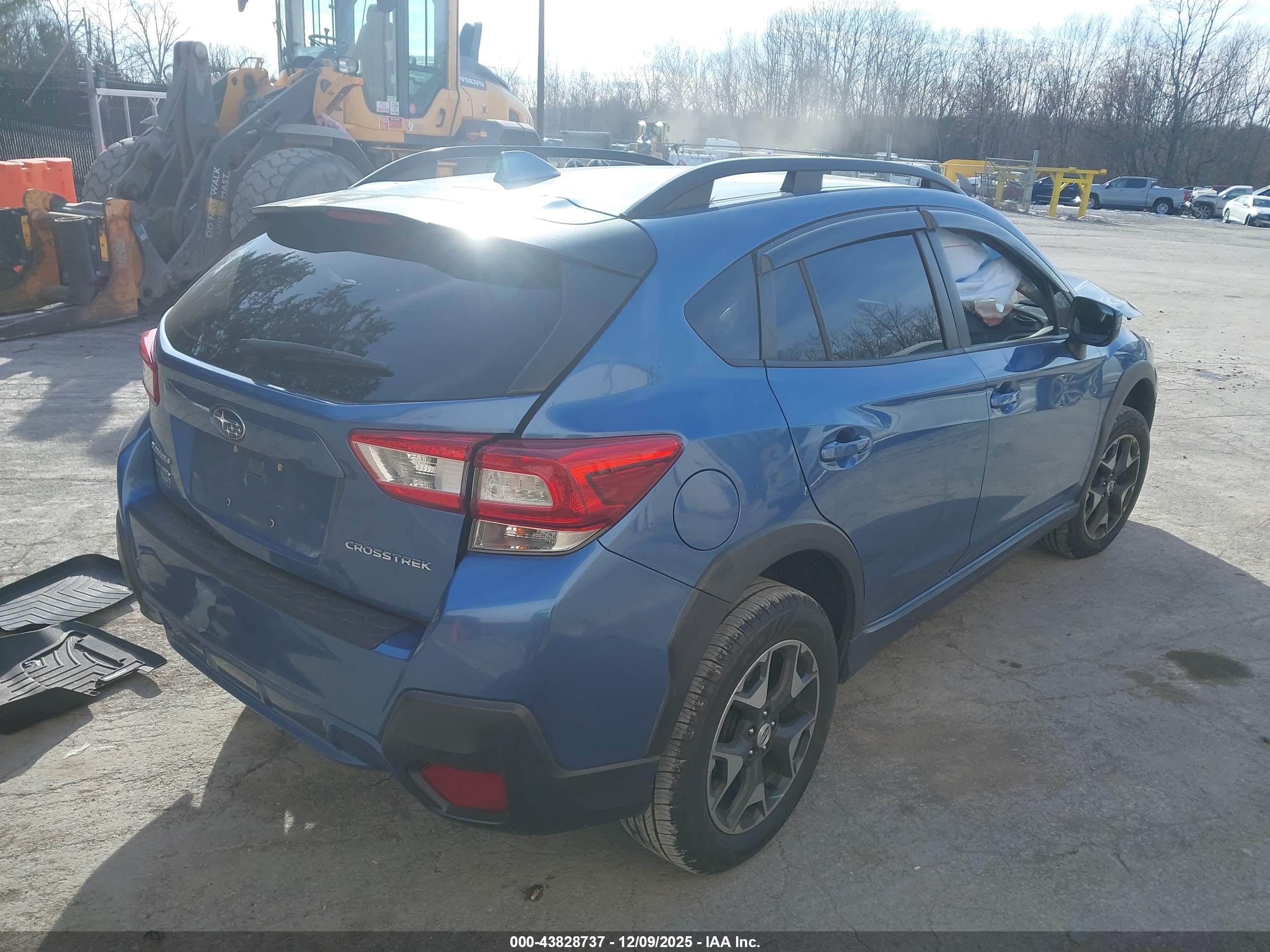 SUBARU CROSSTREK image 4