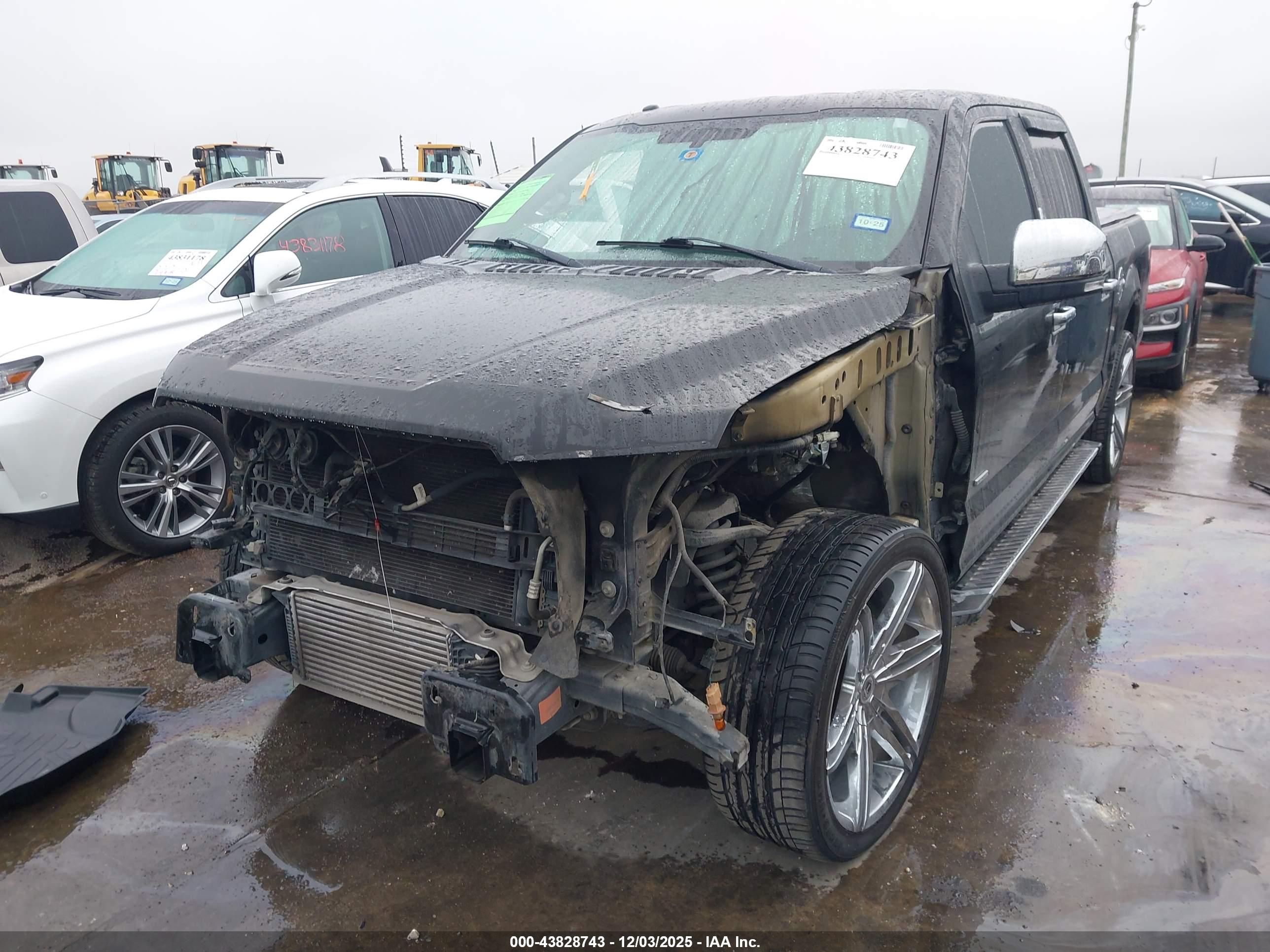 FORD F-150 image 2