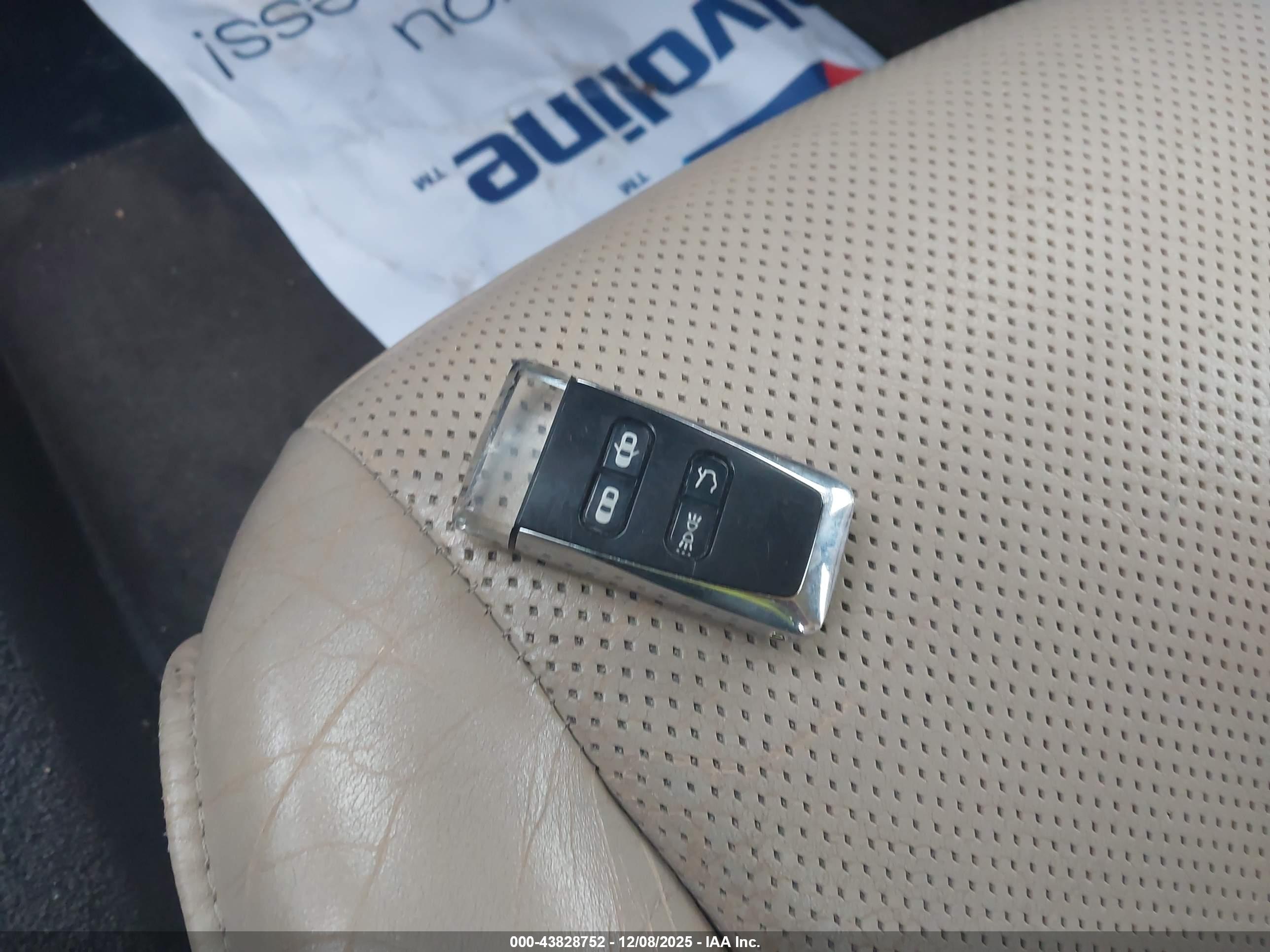 ASTON MARTIN image 11