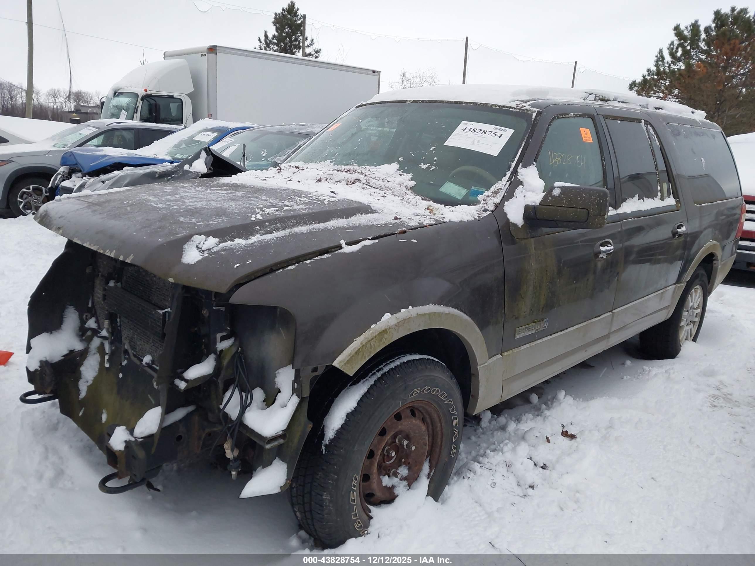 FORD EXPEDITION image 2