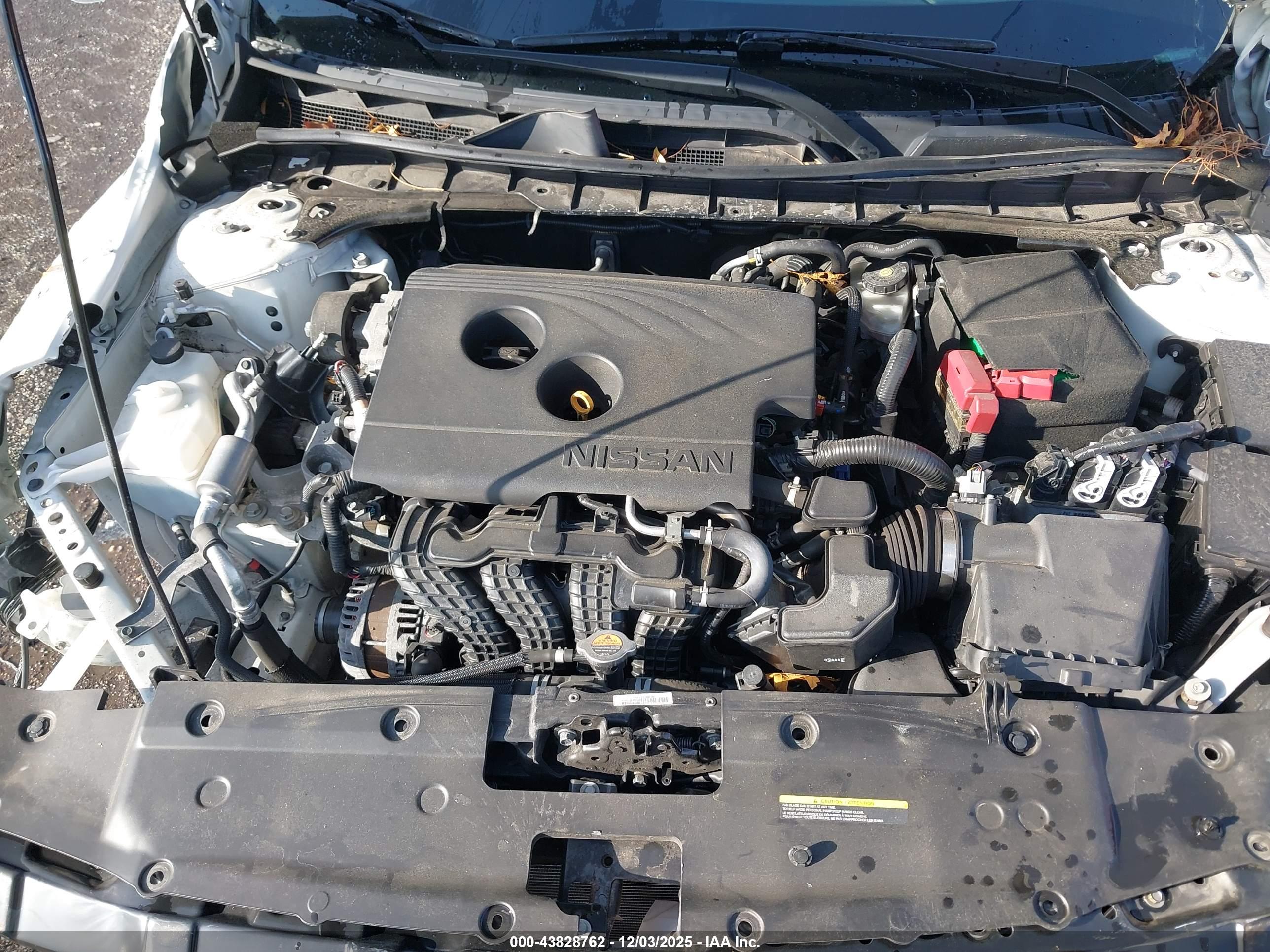 NISSAN ALTIMA image 10
