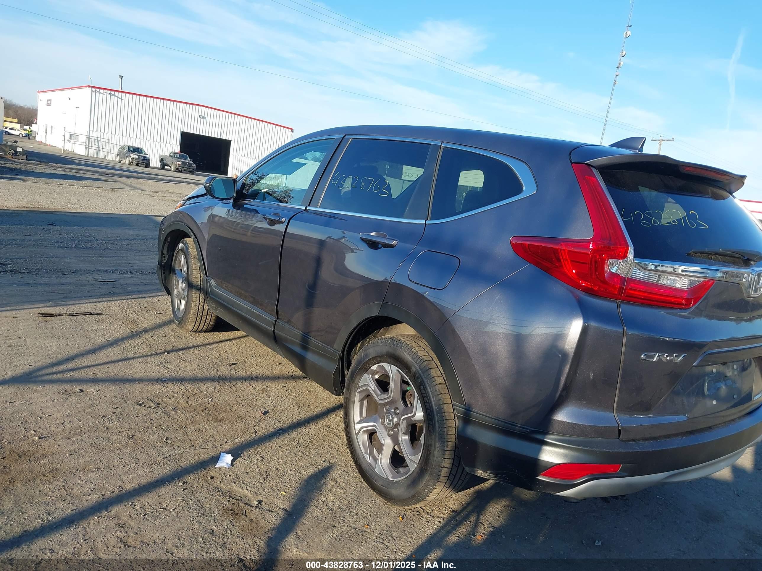 HONDA CR-V image 3