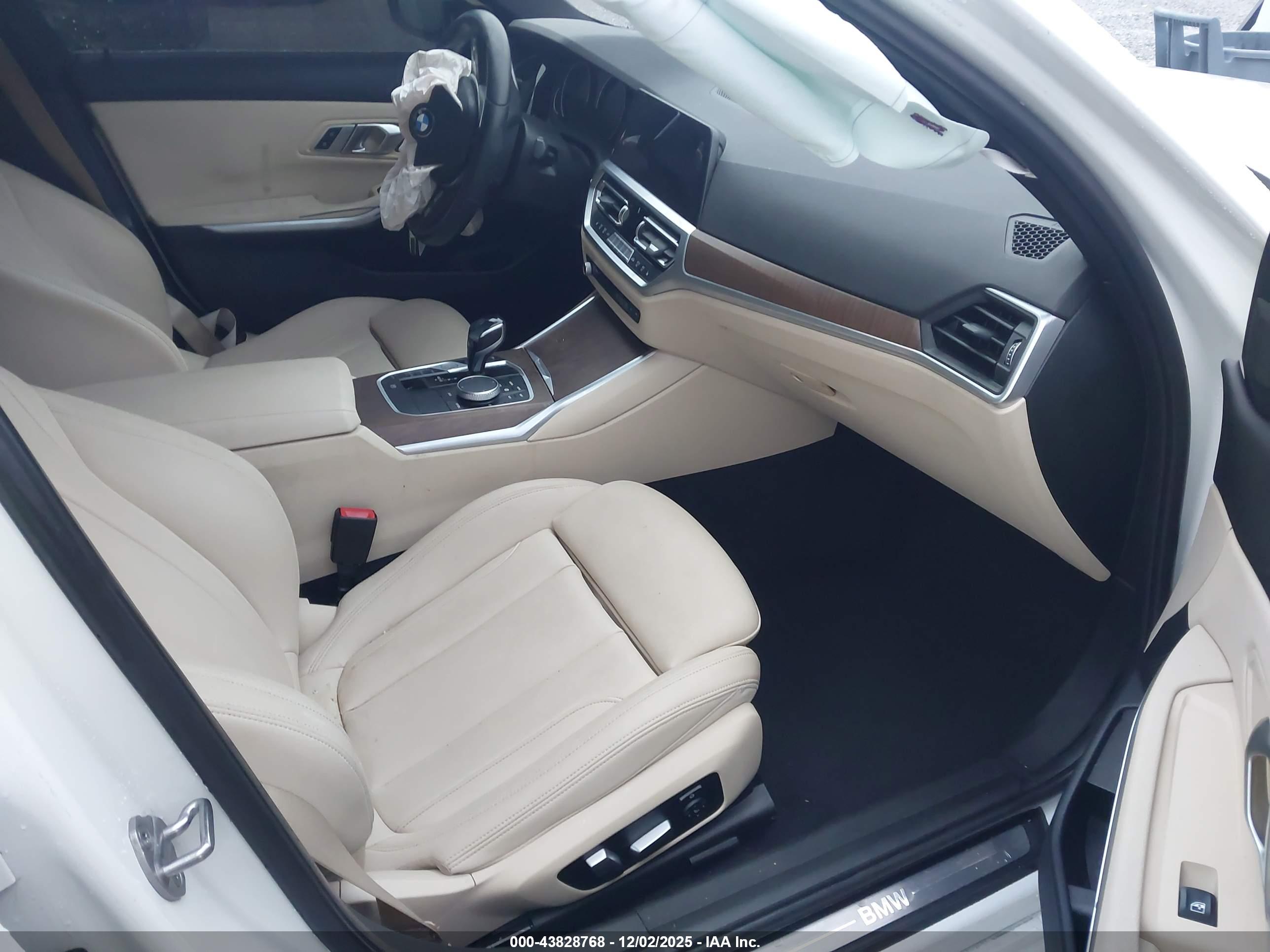 BMW 330I image 5