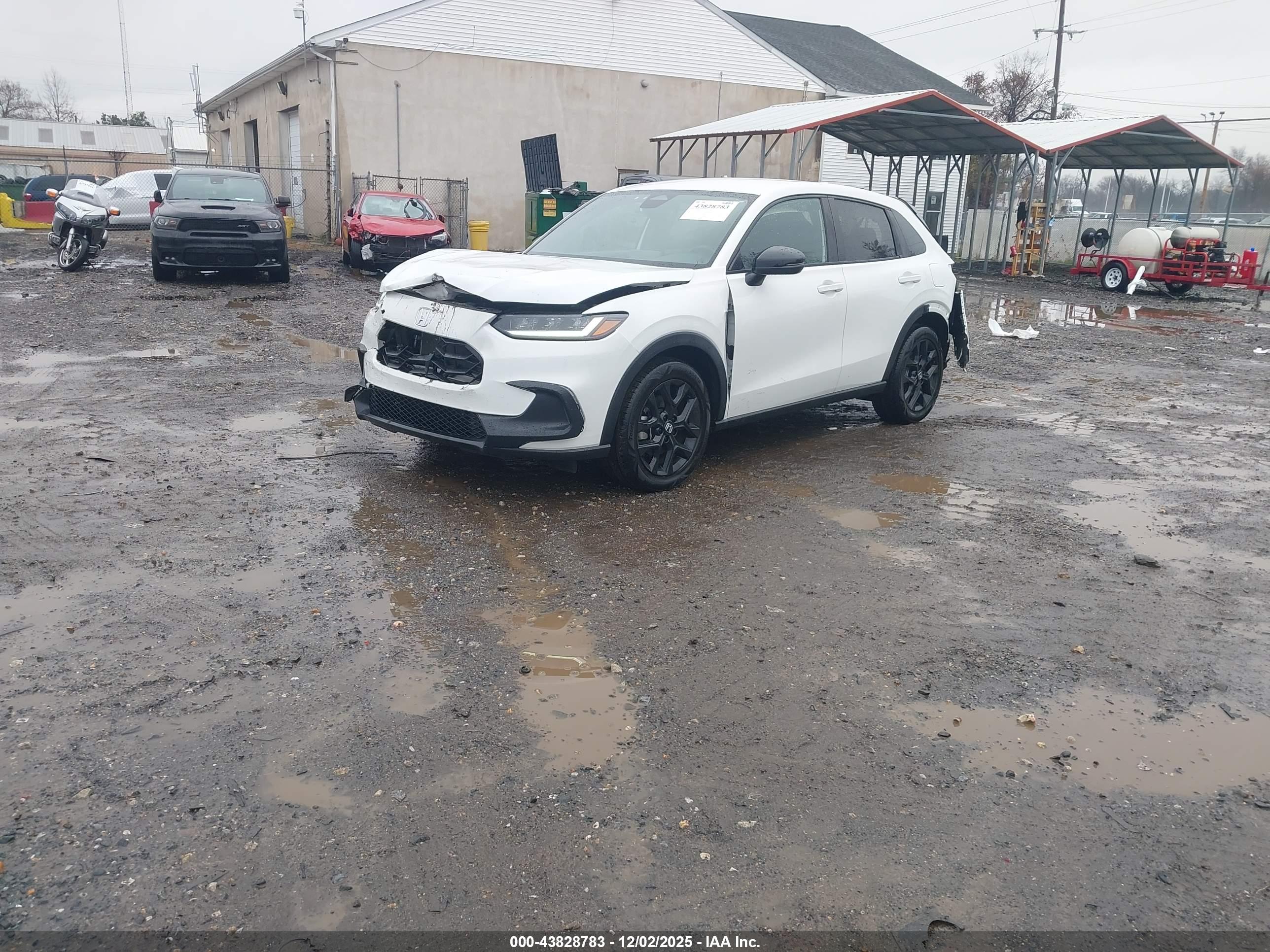 HONDA HR-V image 2