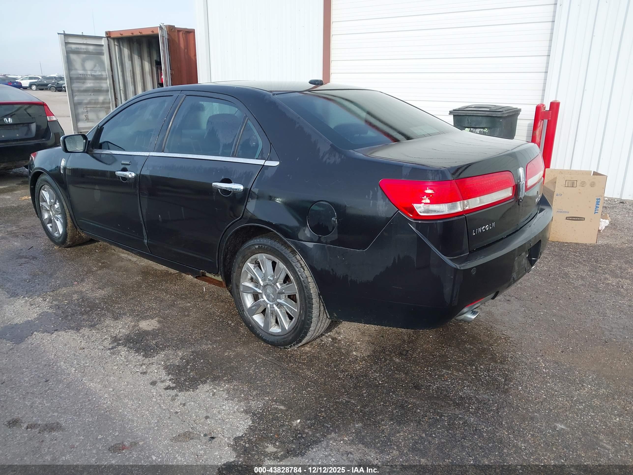 LINCOLN MKZ image 3