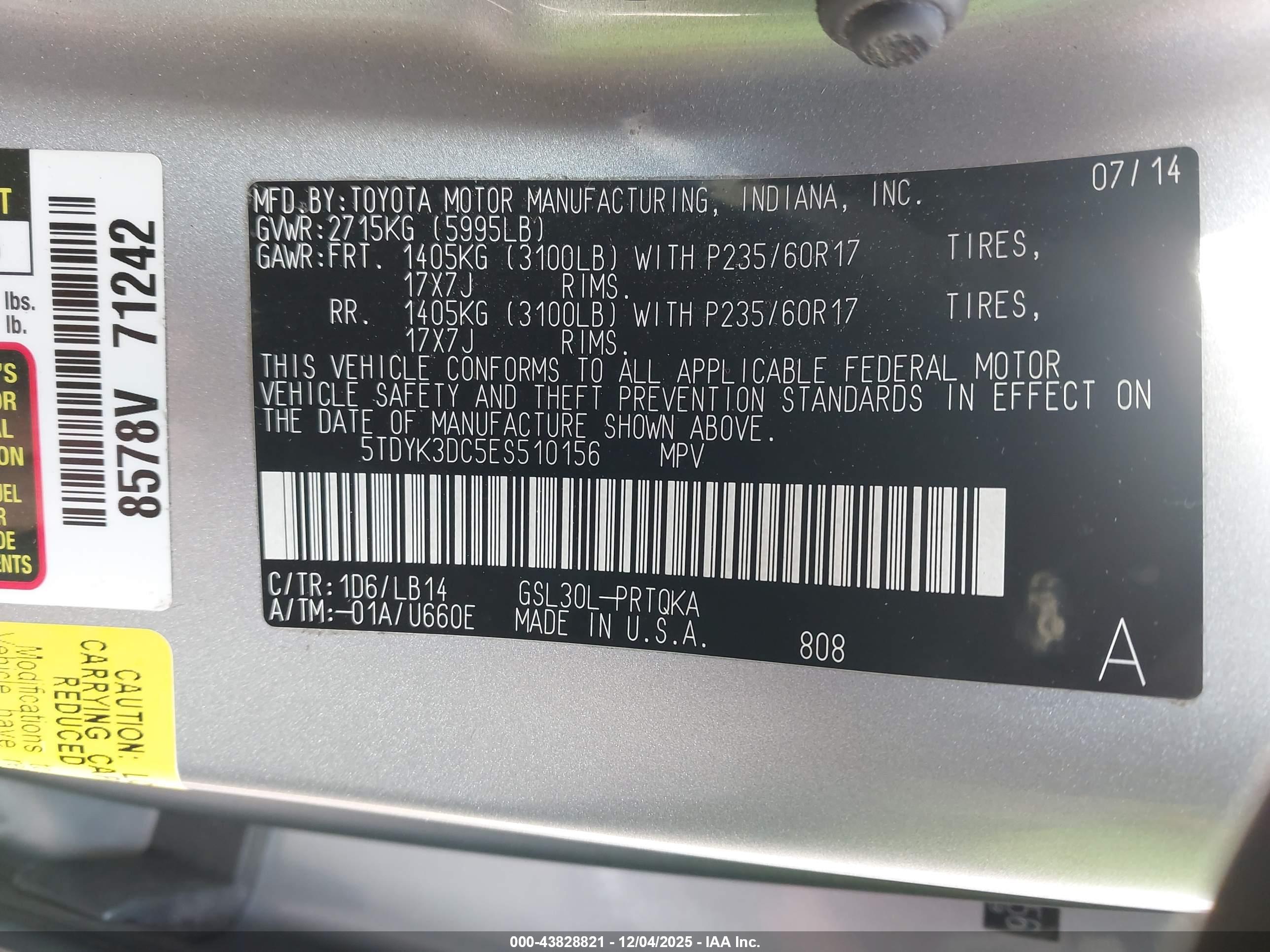 TOYOTA SIENNA image 9