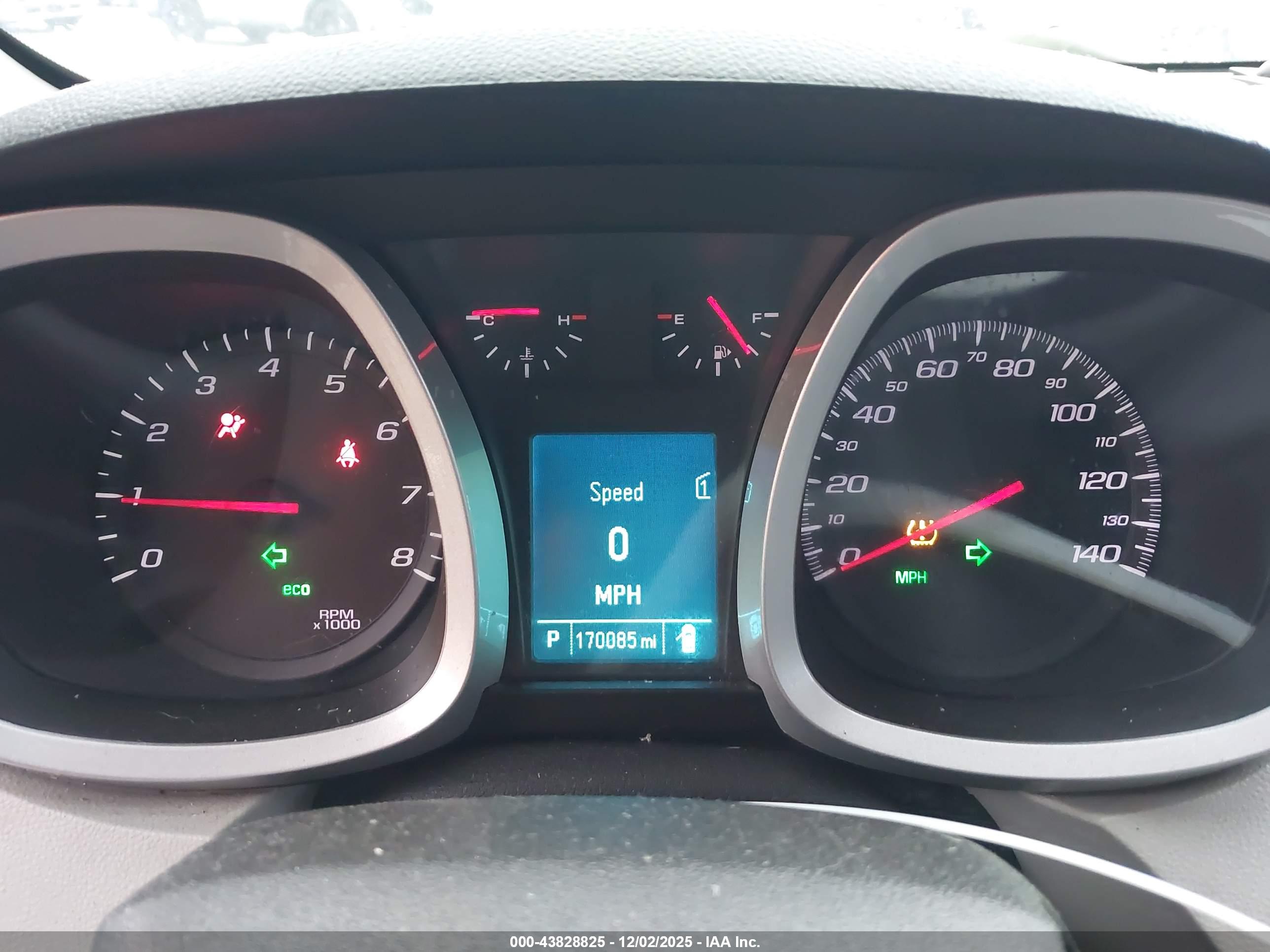 CHEVROLET EQUINOX image 7