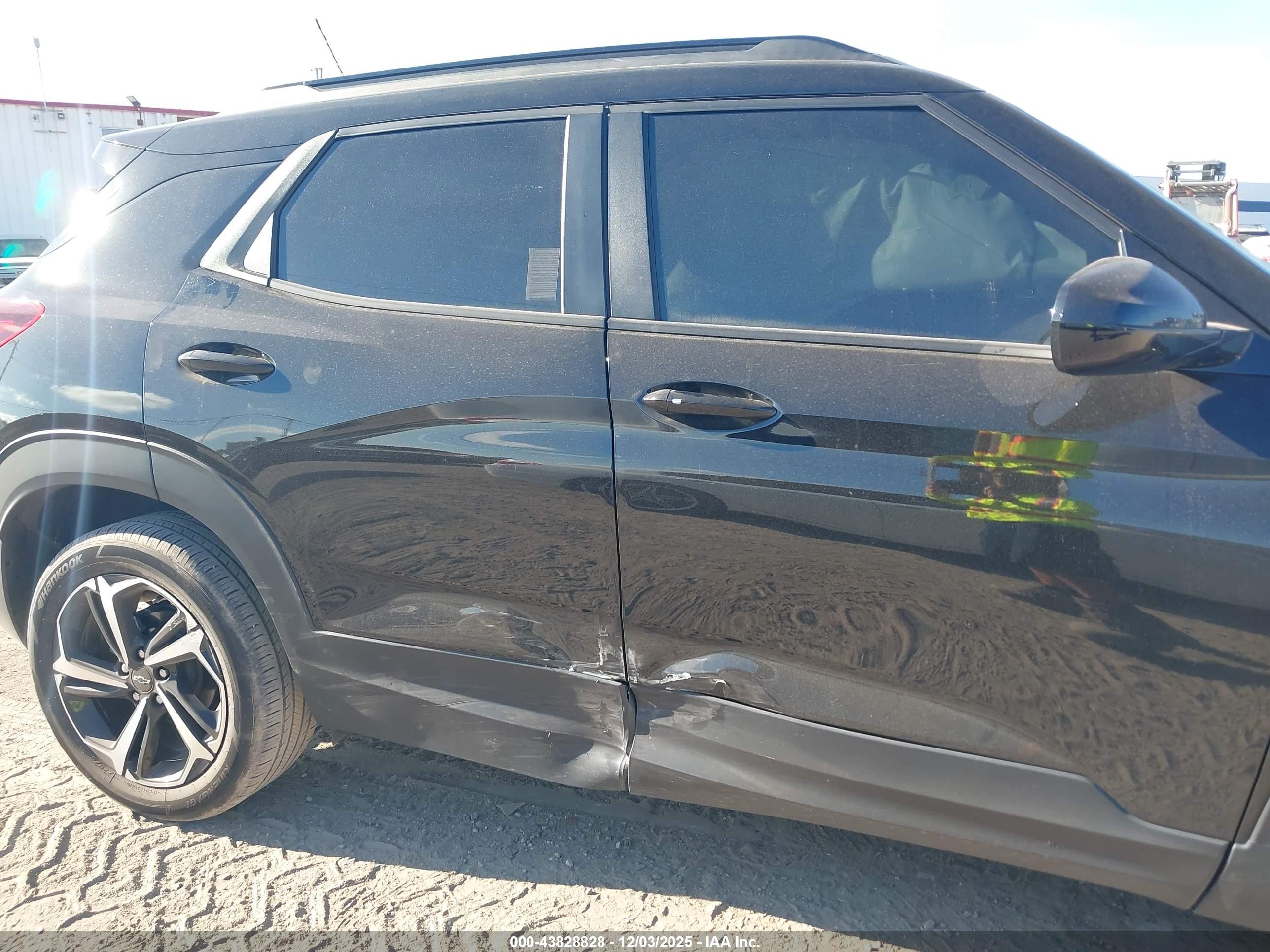 CHEVROLET TRAILBLAZER image 6