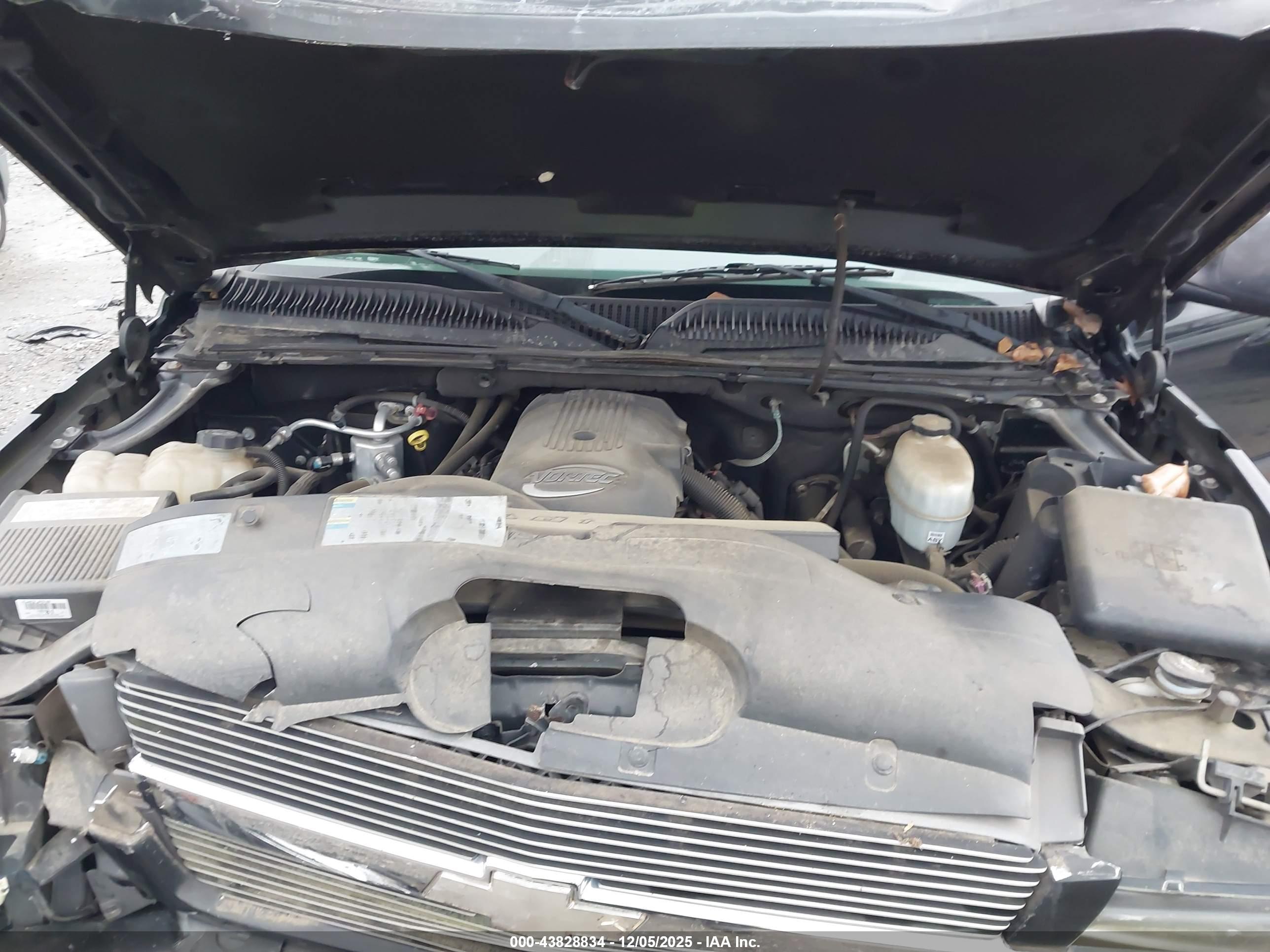 CHEVROLET AVALANCHE image 10