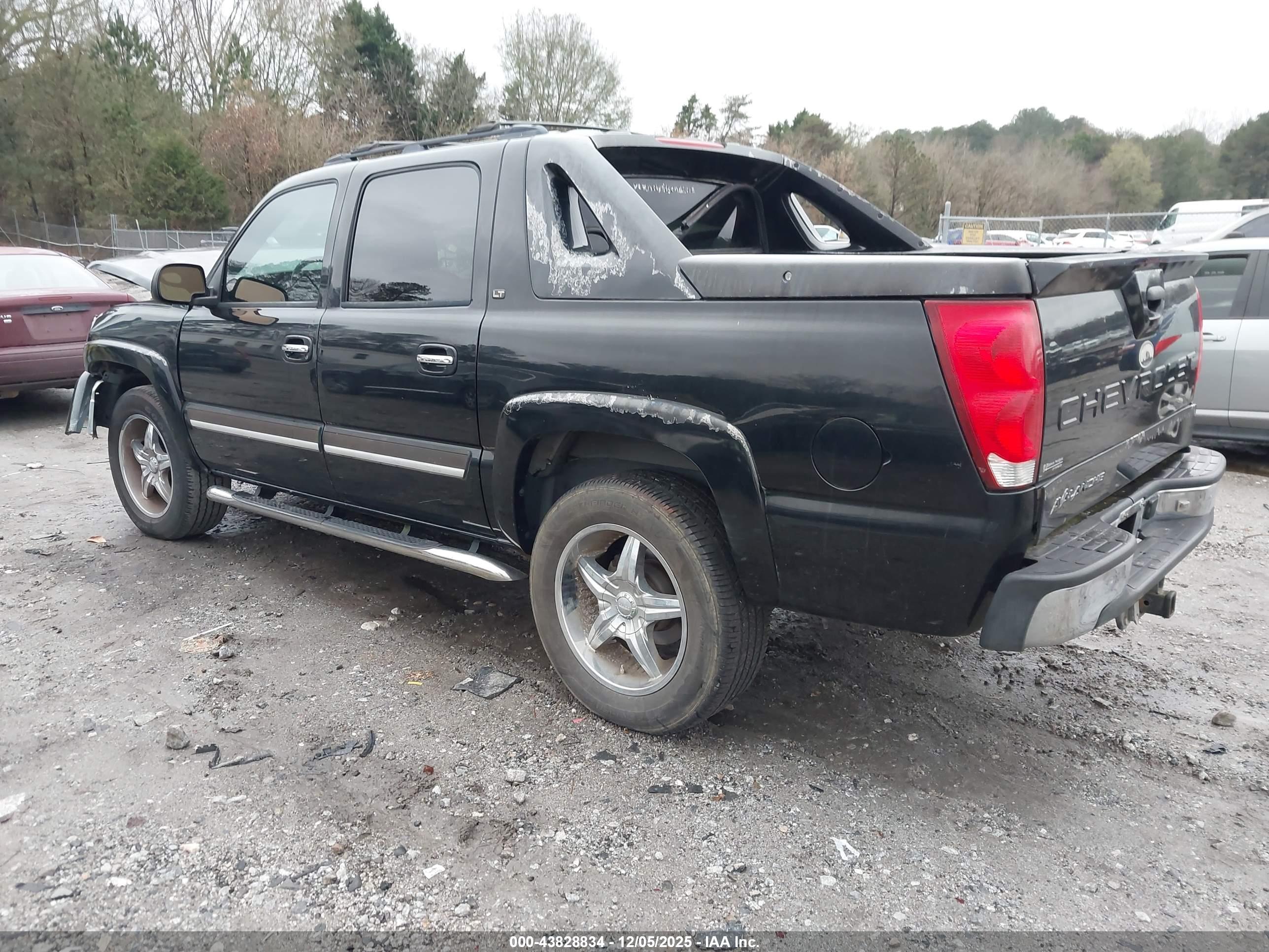 CHEVROLET AVALANCHE image 3