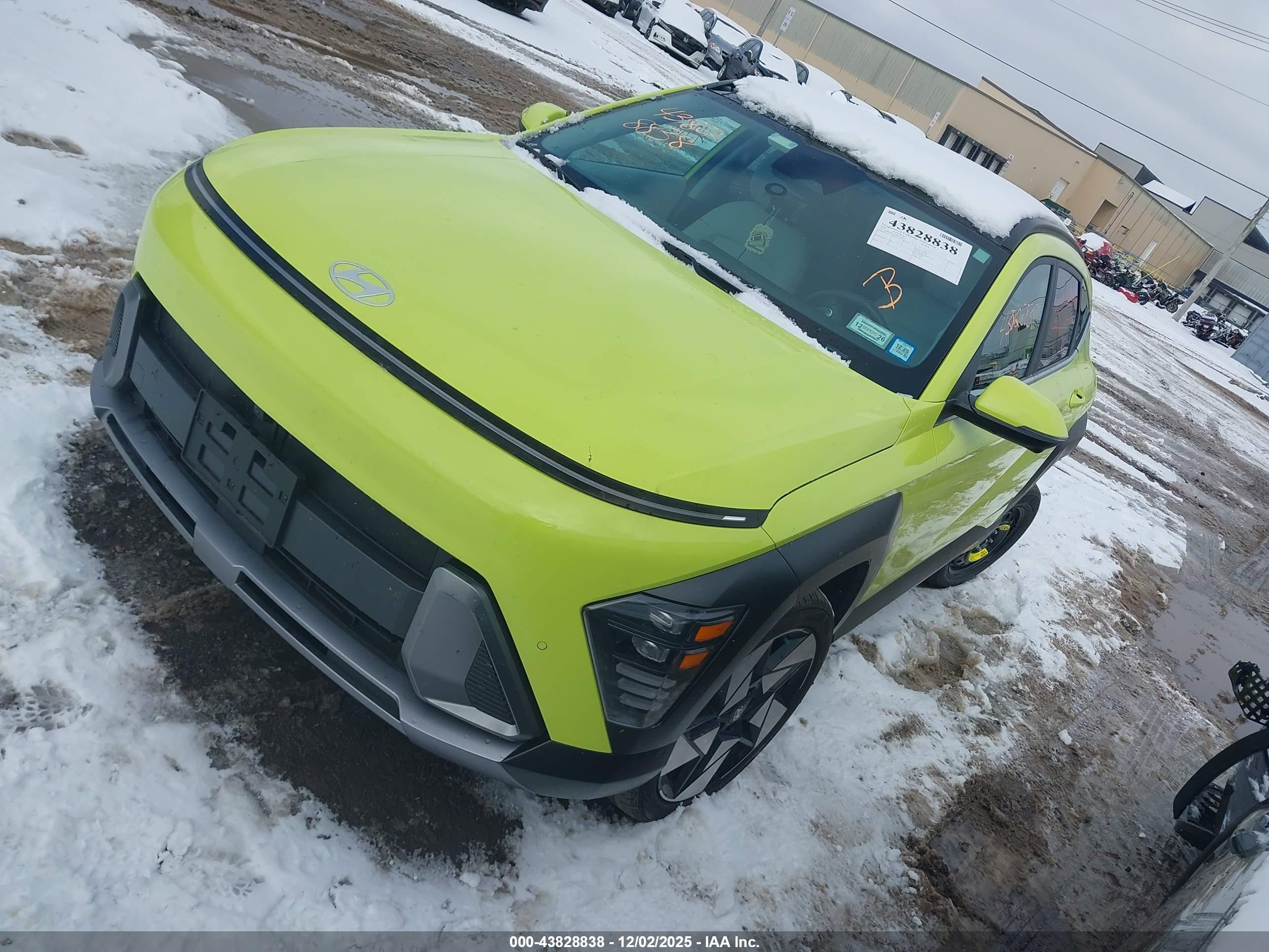 HYUNDAI KONA image 2