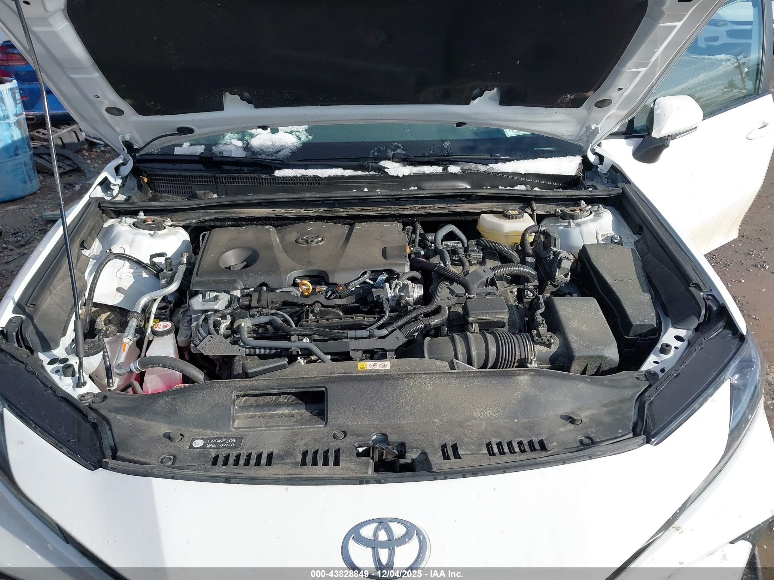 TOYOTA CAMRY image 10