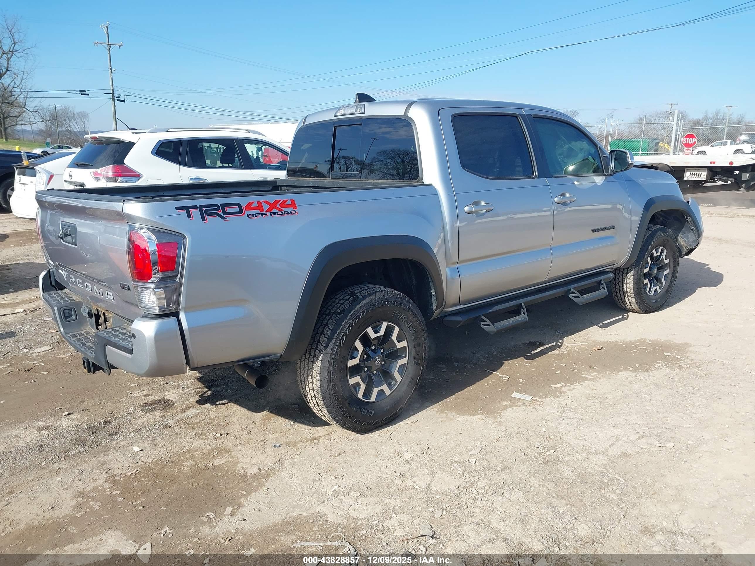 TOYOTA TACOMA image 4