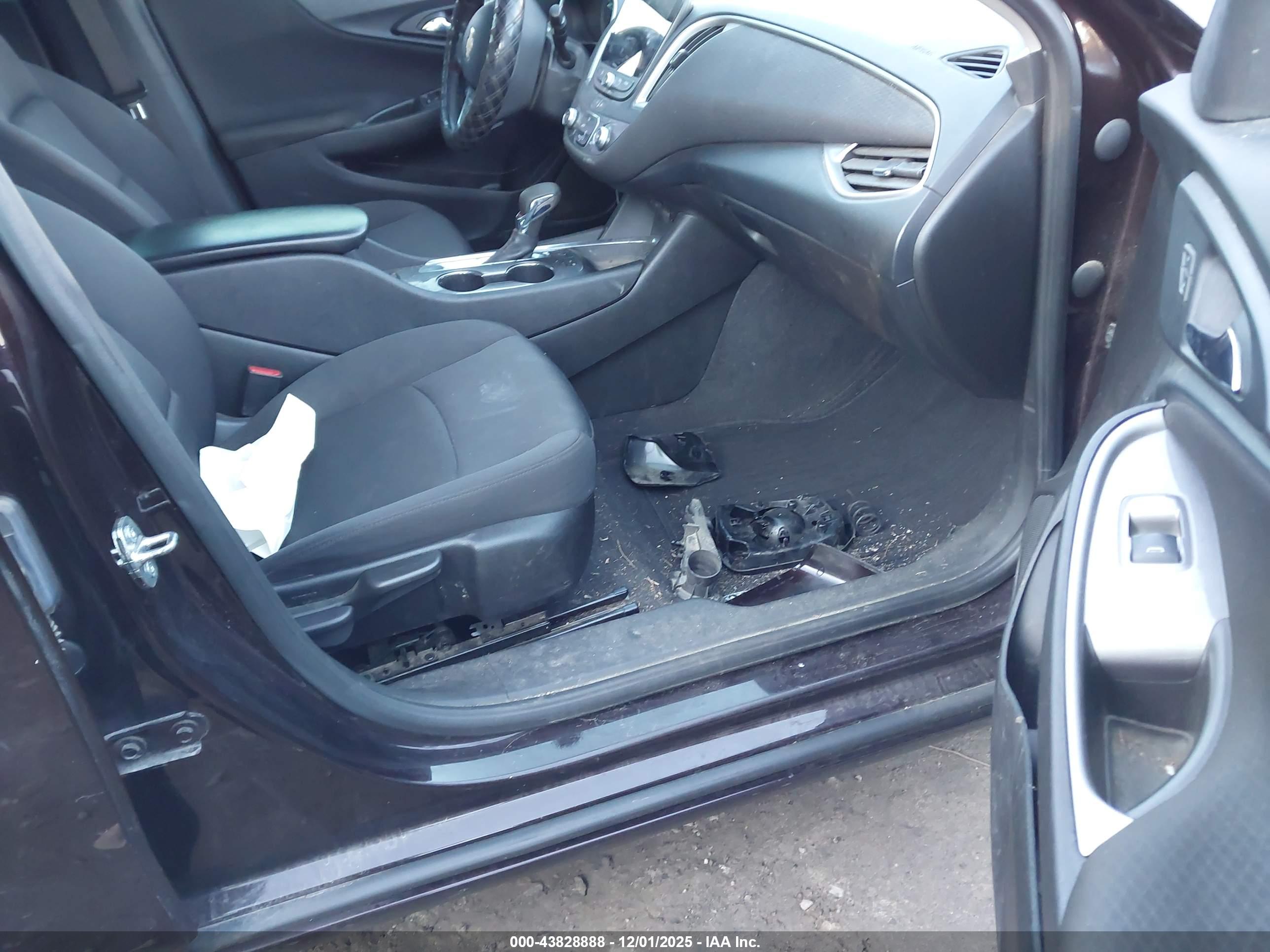 CHEVROLET MALIBU image 5