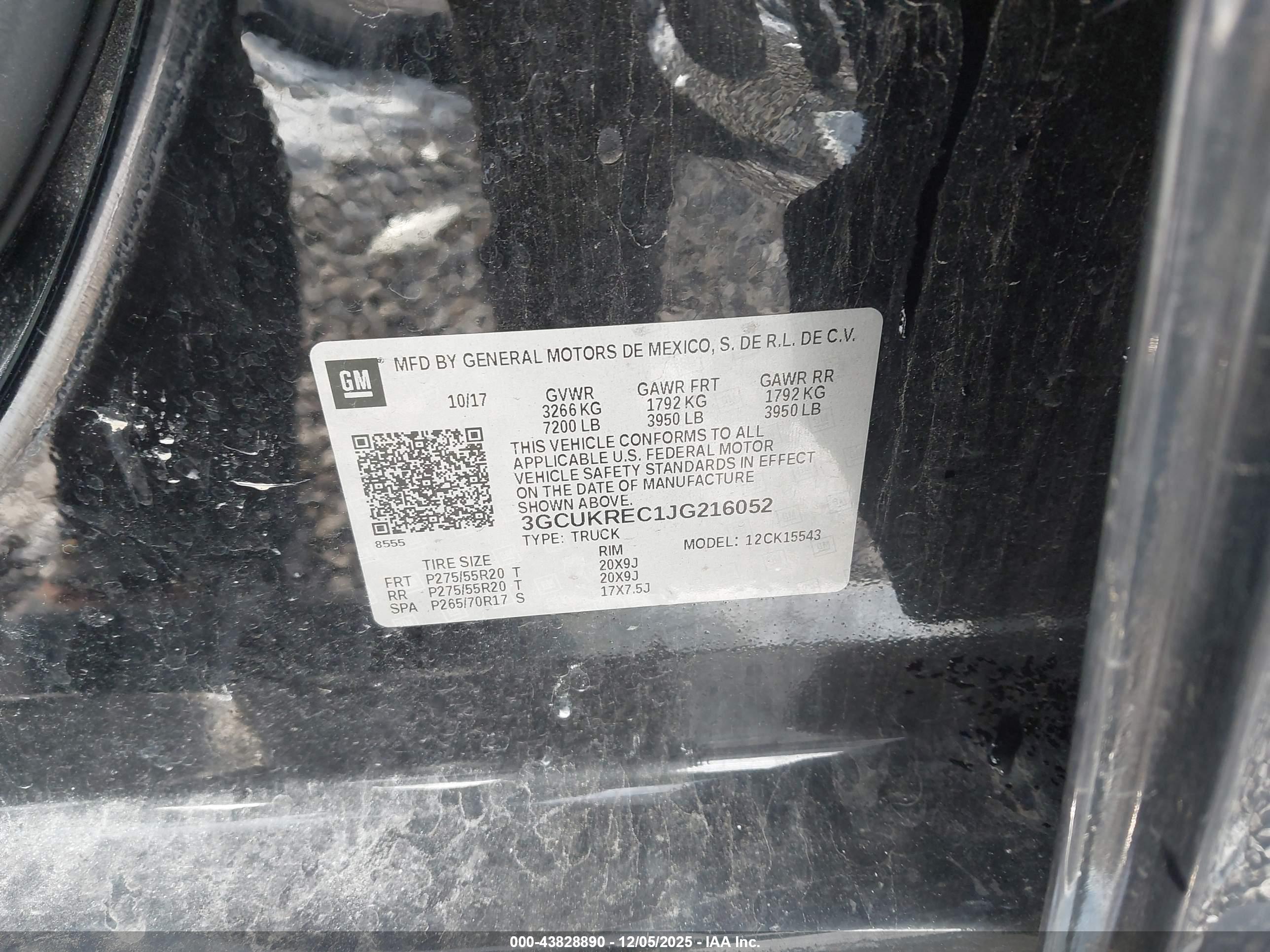 CHEVROLET SILVERADO image 9