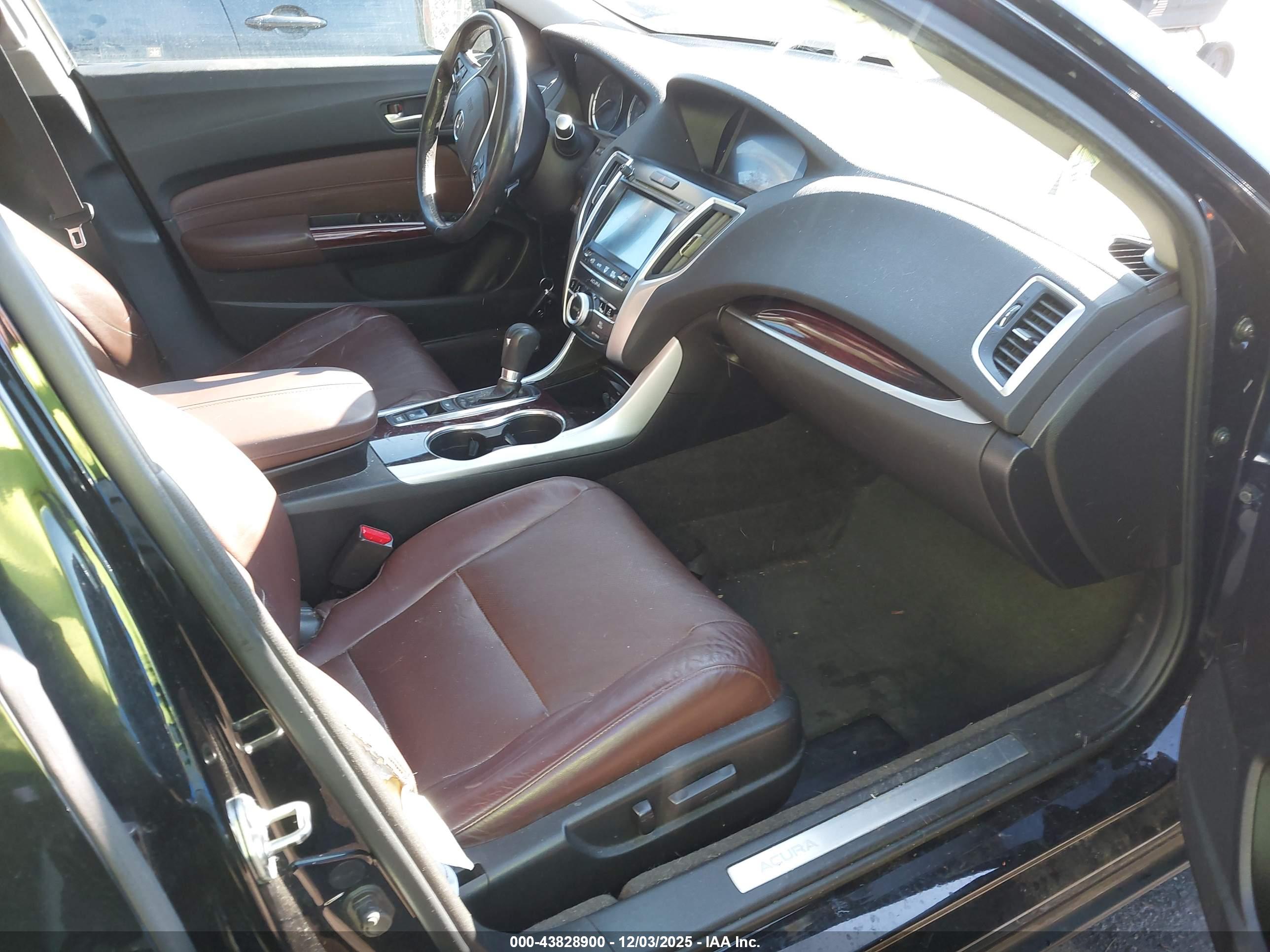 ACURA TLX image 5