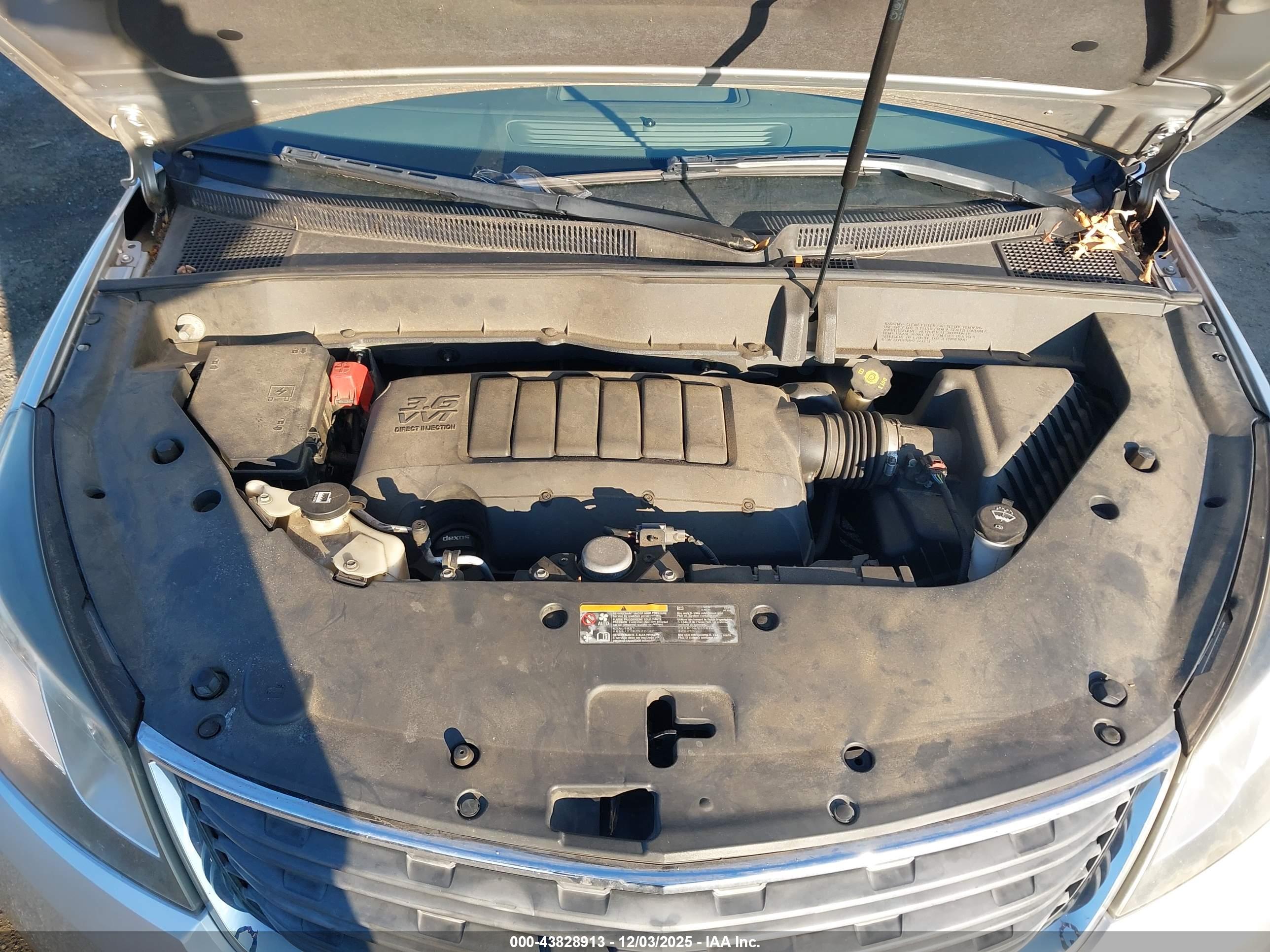 CHEVROLET TRAVERSE image 10