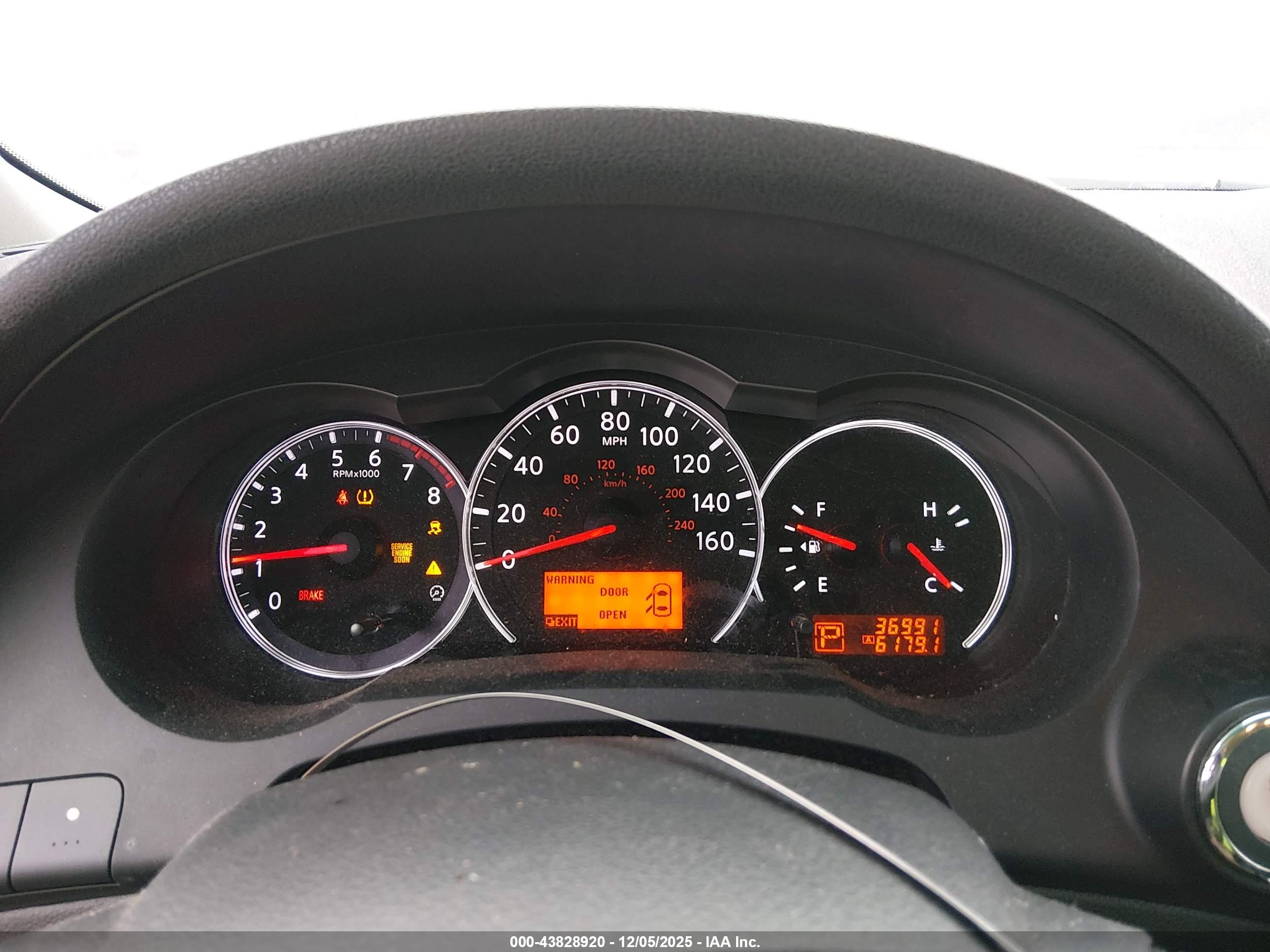 NISSAN ALTIMA image 7