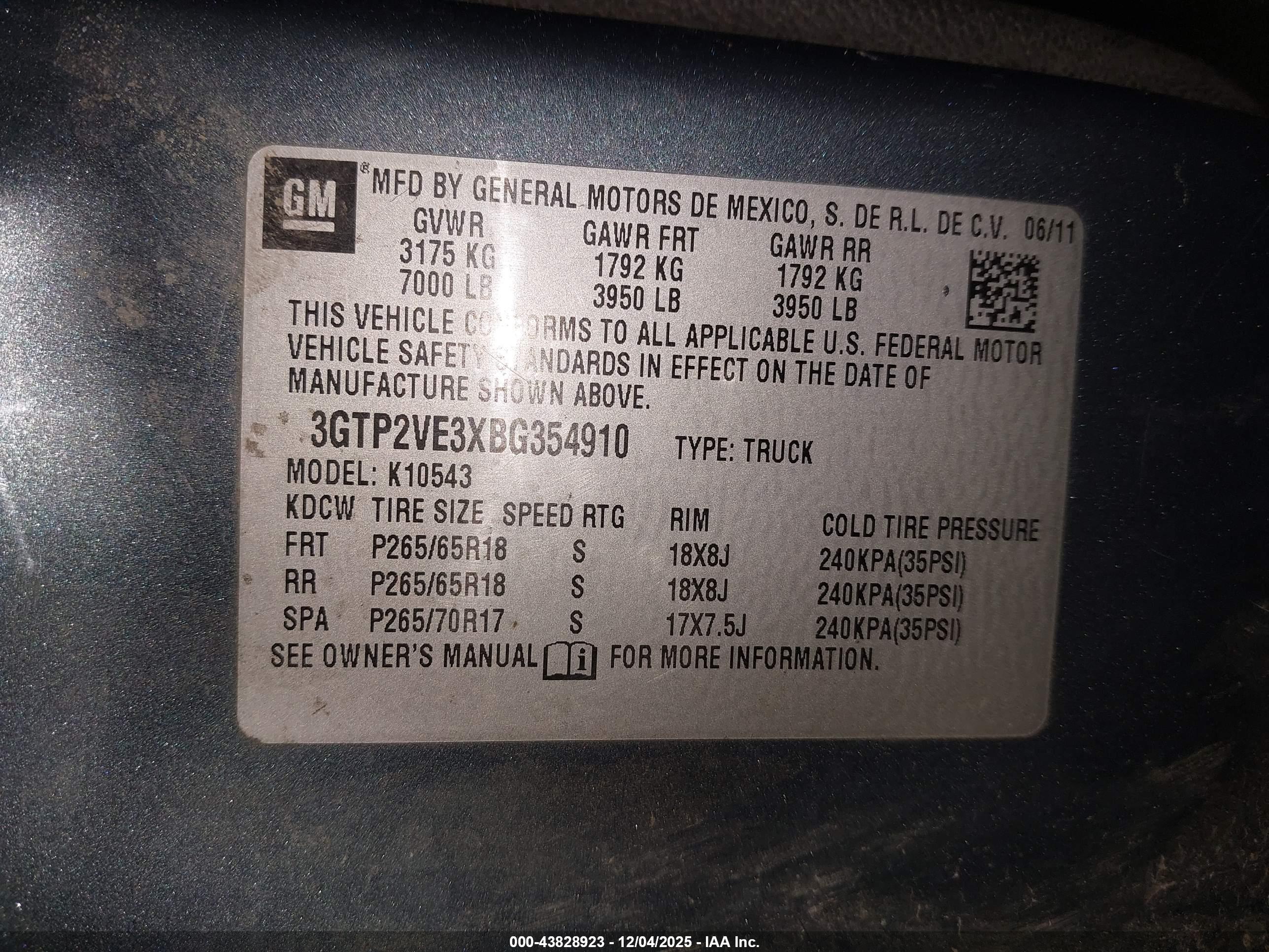 GMC SIERRA image 9