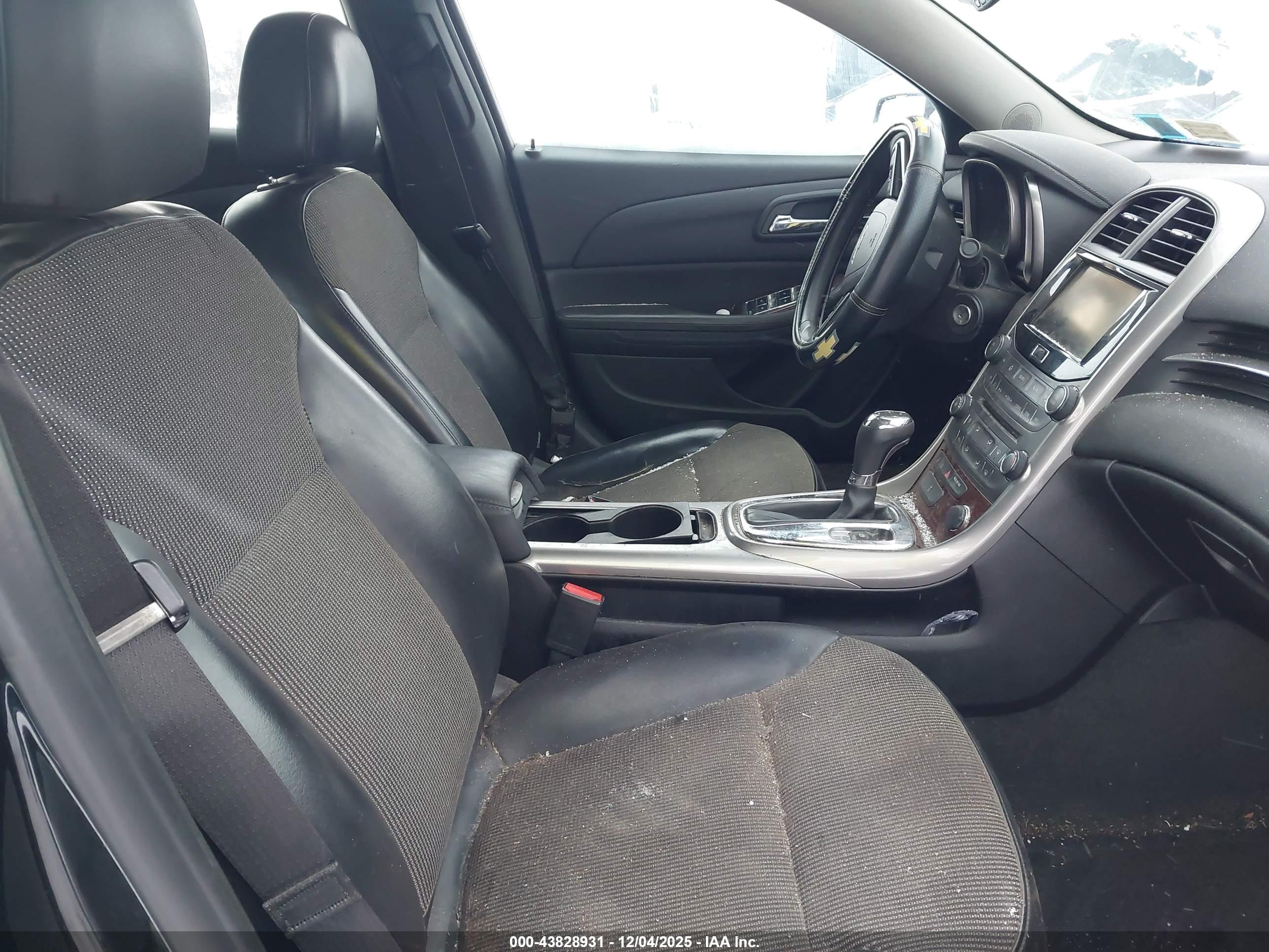 CHEVROLET MALIBU image 5