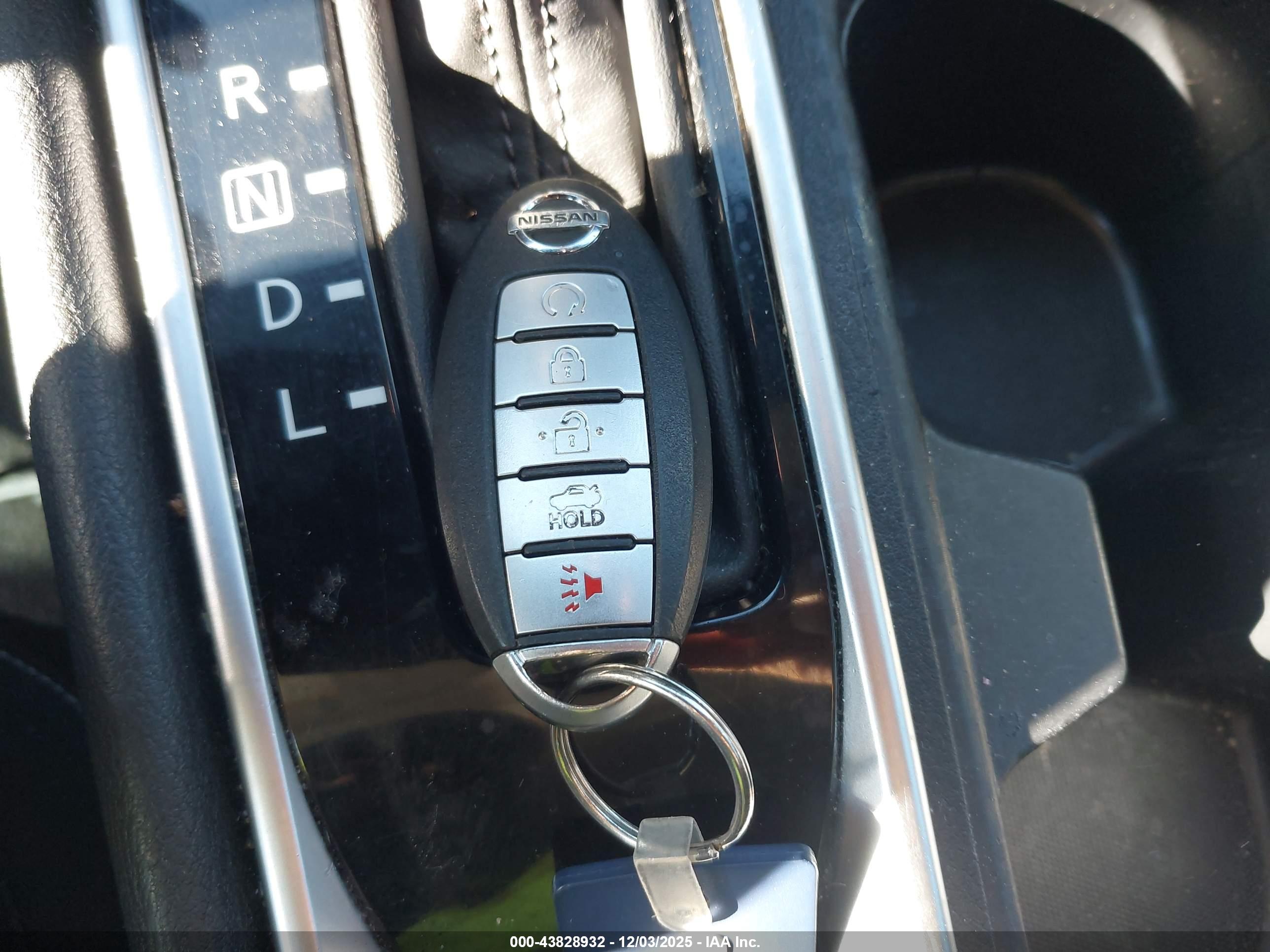 NISSAN SENTRA image 11
