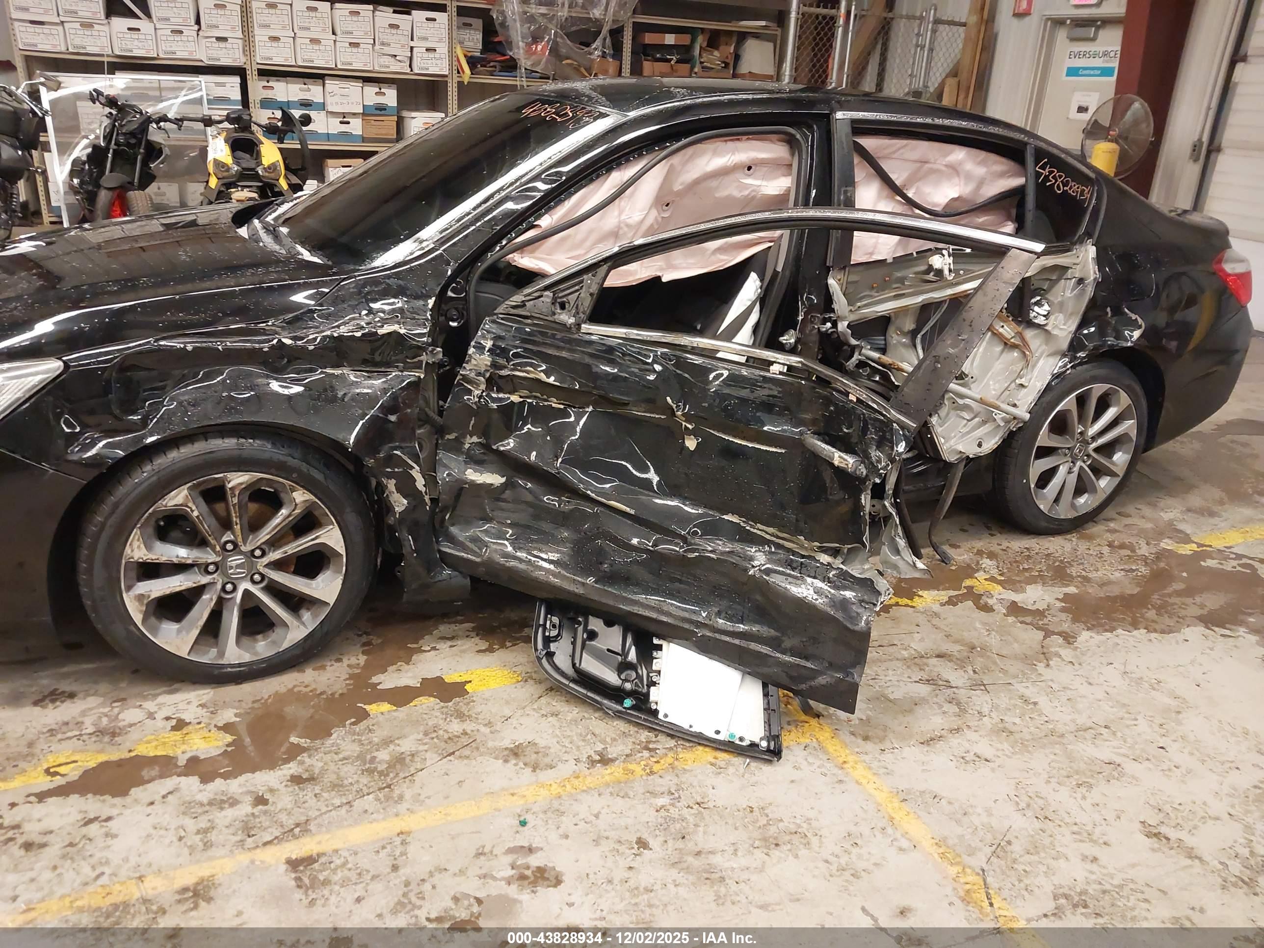 HONDA ACCORD image 6