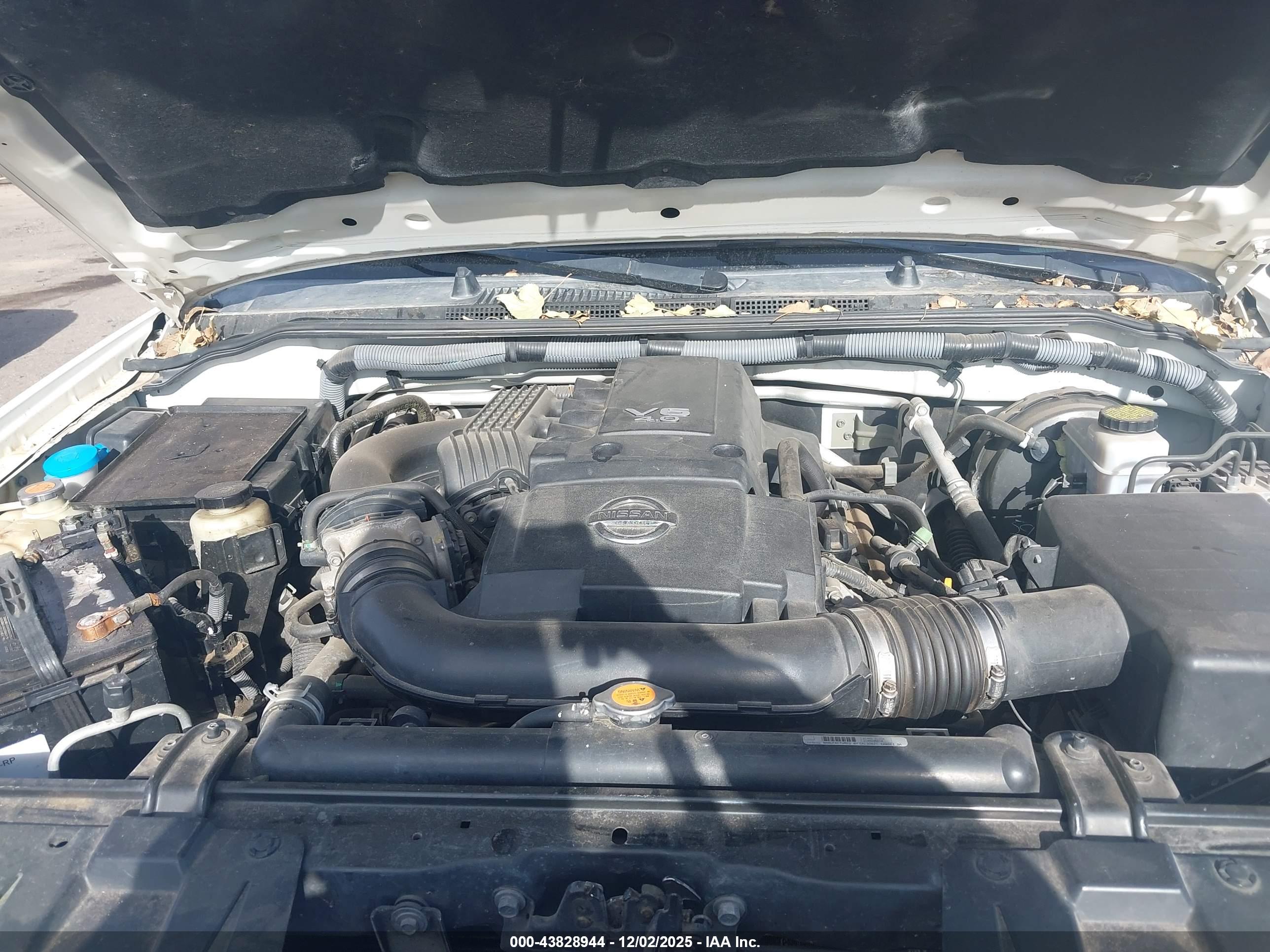 NISSAN FRONTIER image 10