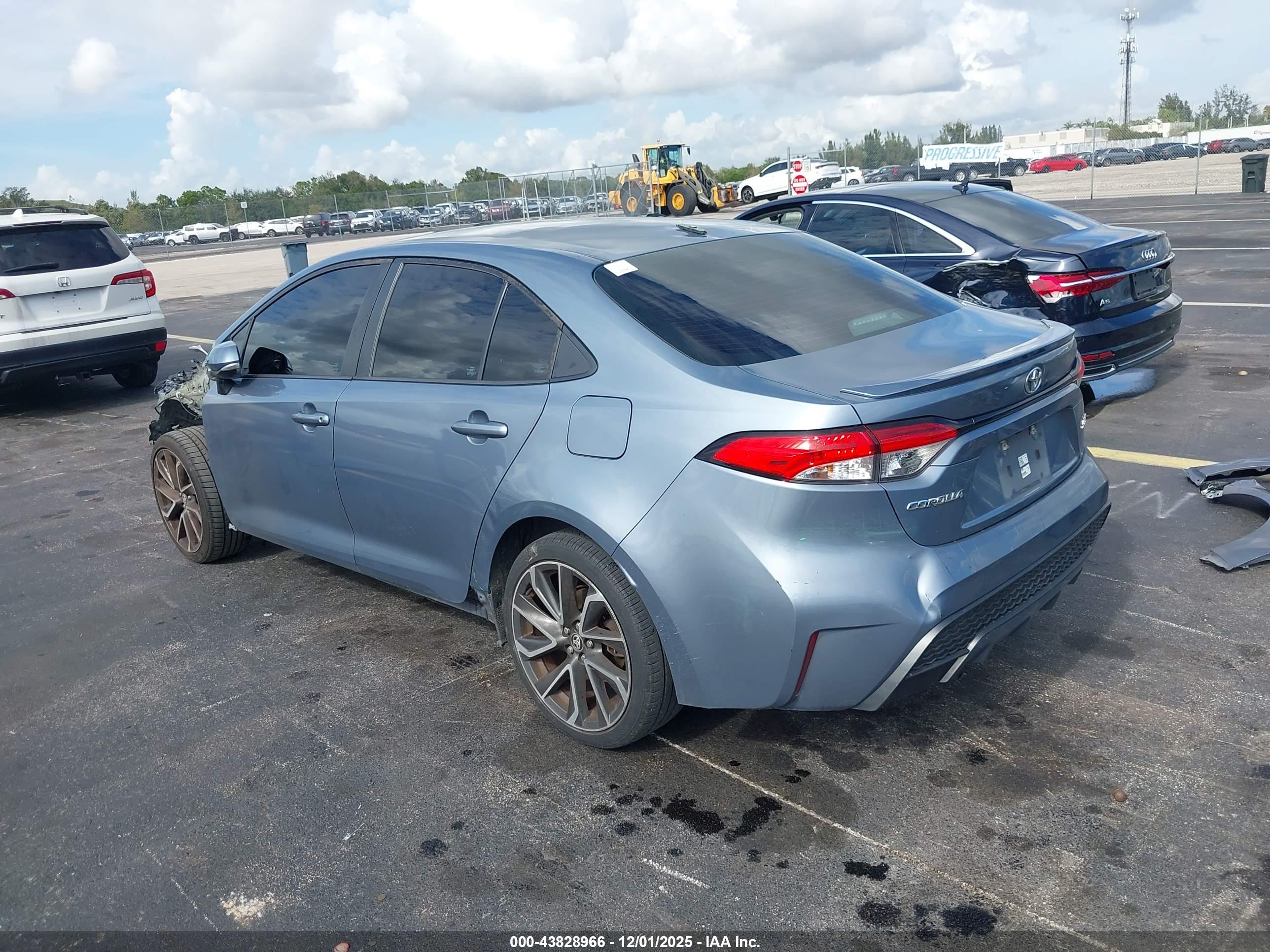 TOYOTA COROLLA image 3