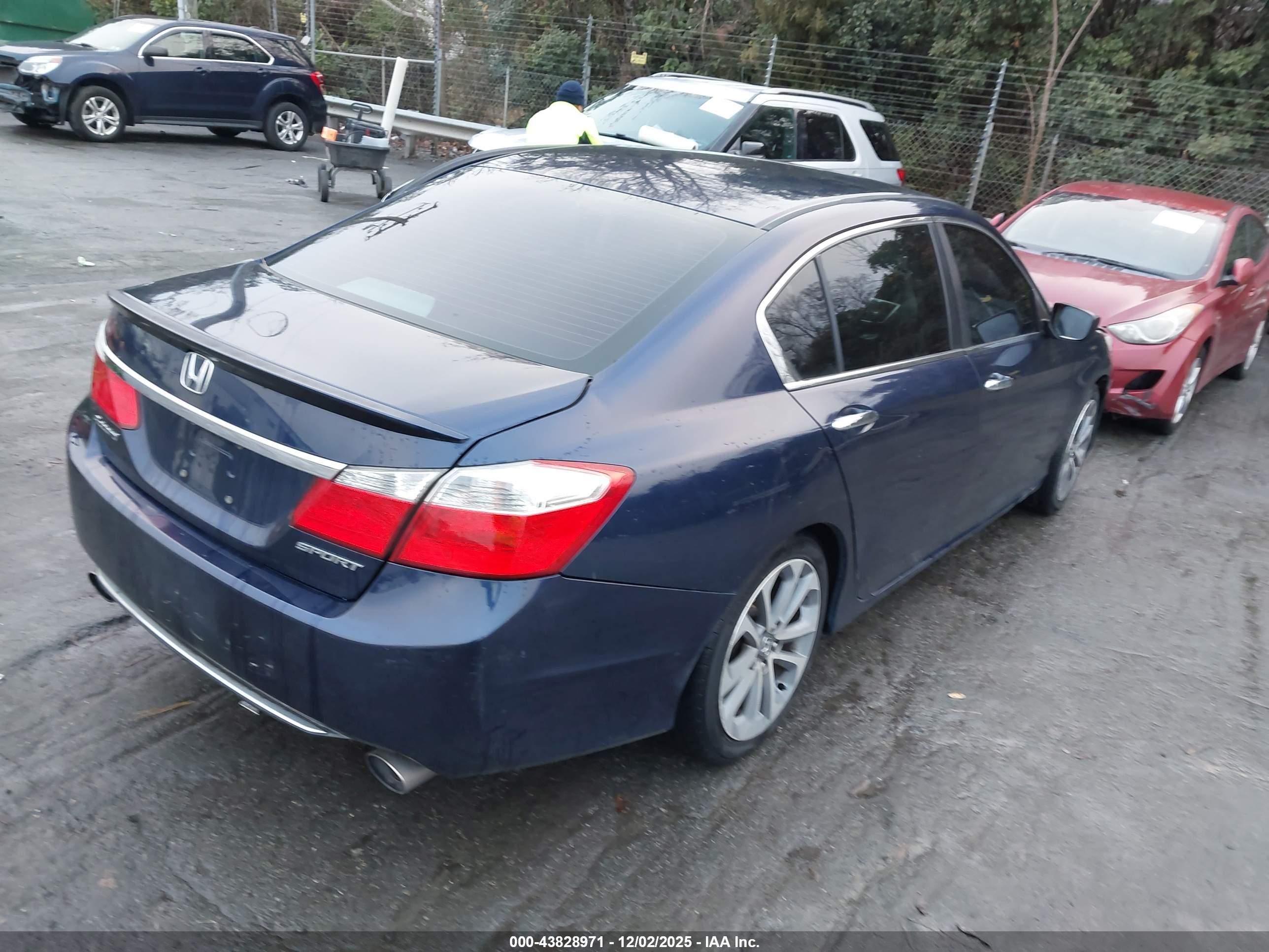 HONDA ACCORD image 4