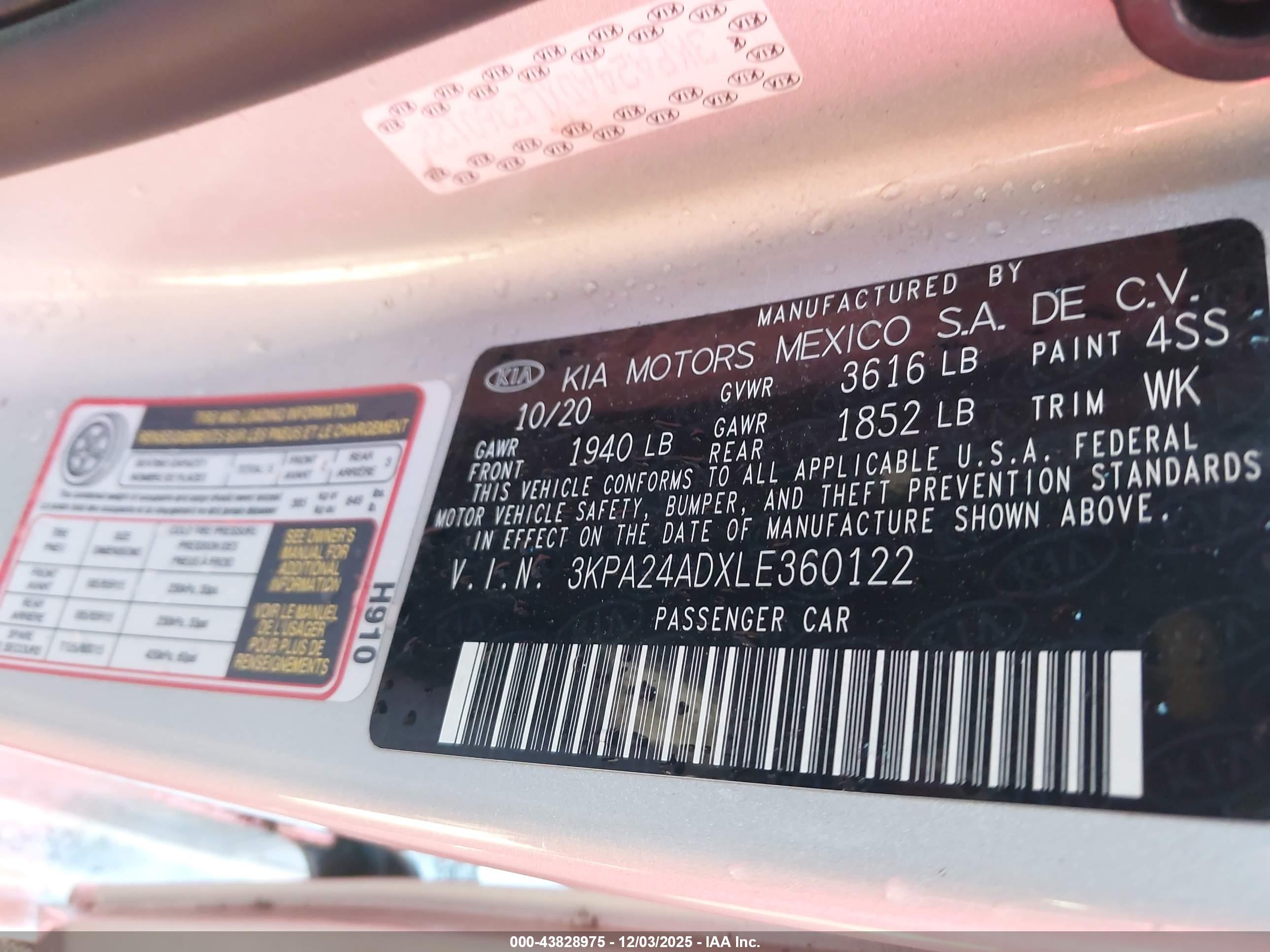 KIA RIO image 9