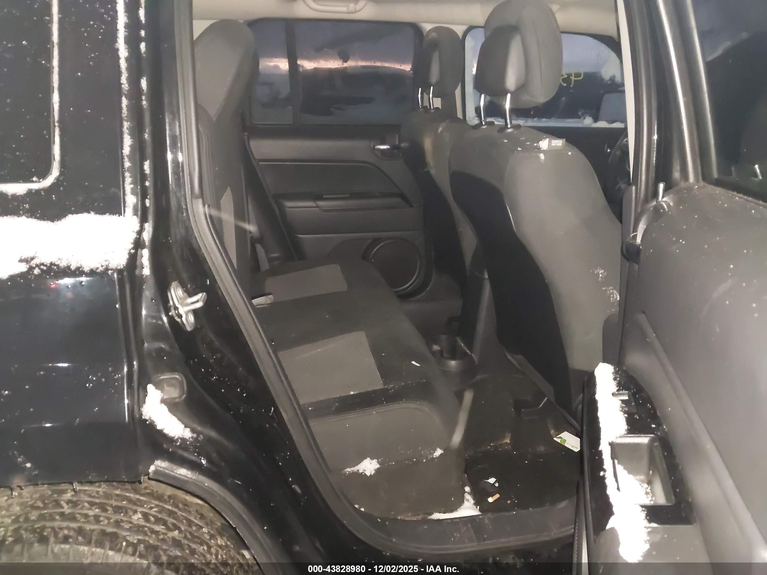 JEEP PATRIOT image 8