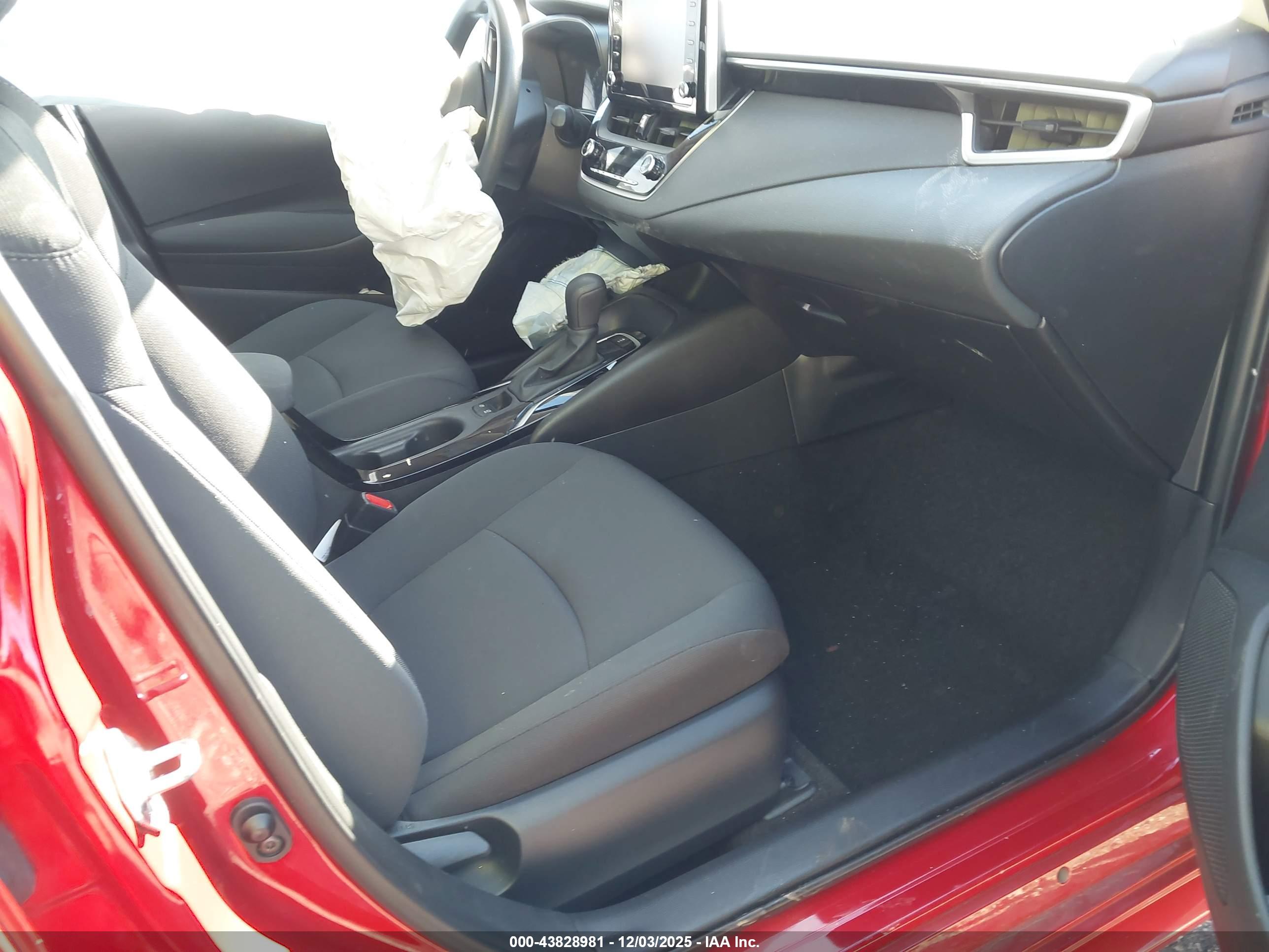 TOYOTA COROLLA image 5