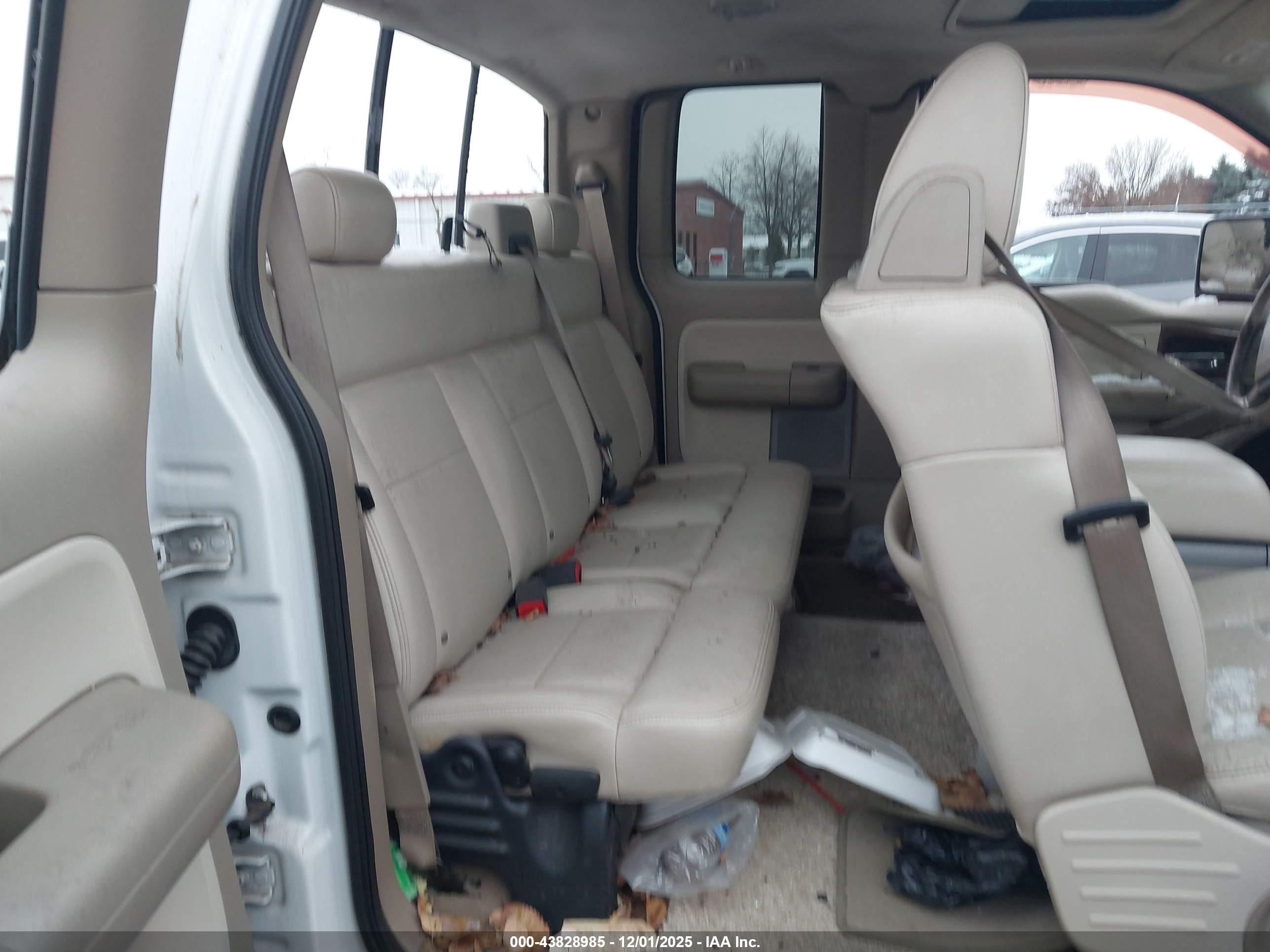 FORD F-150 image 8