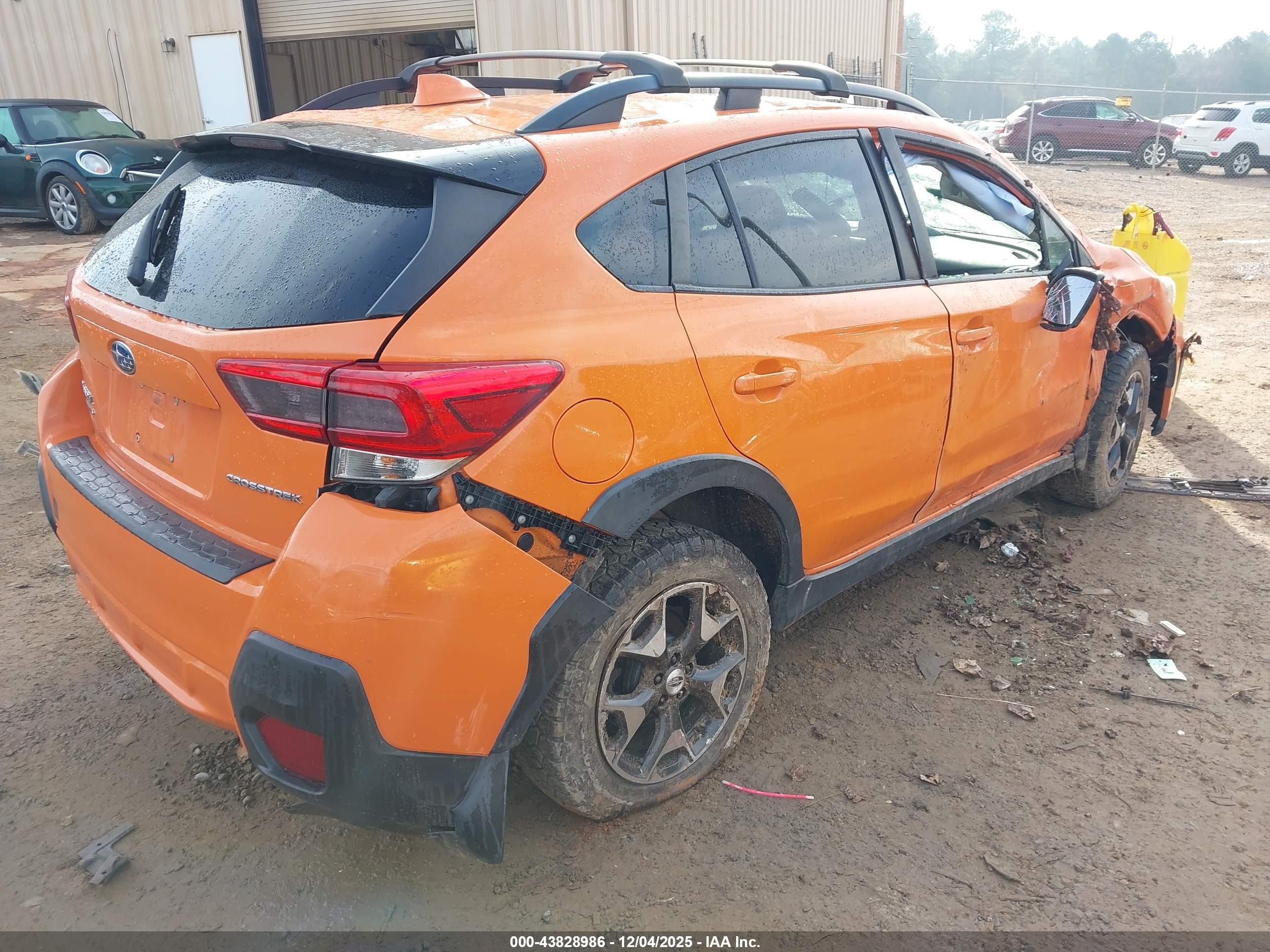 SUBARU CROSSTREK image 4