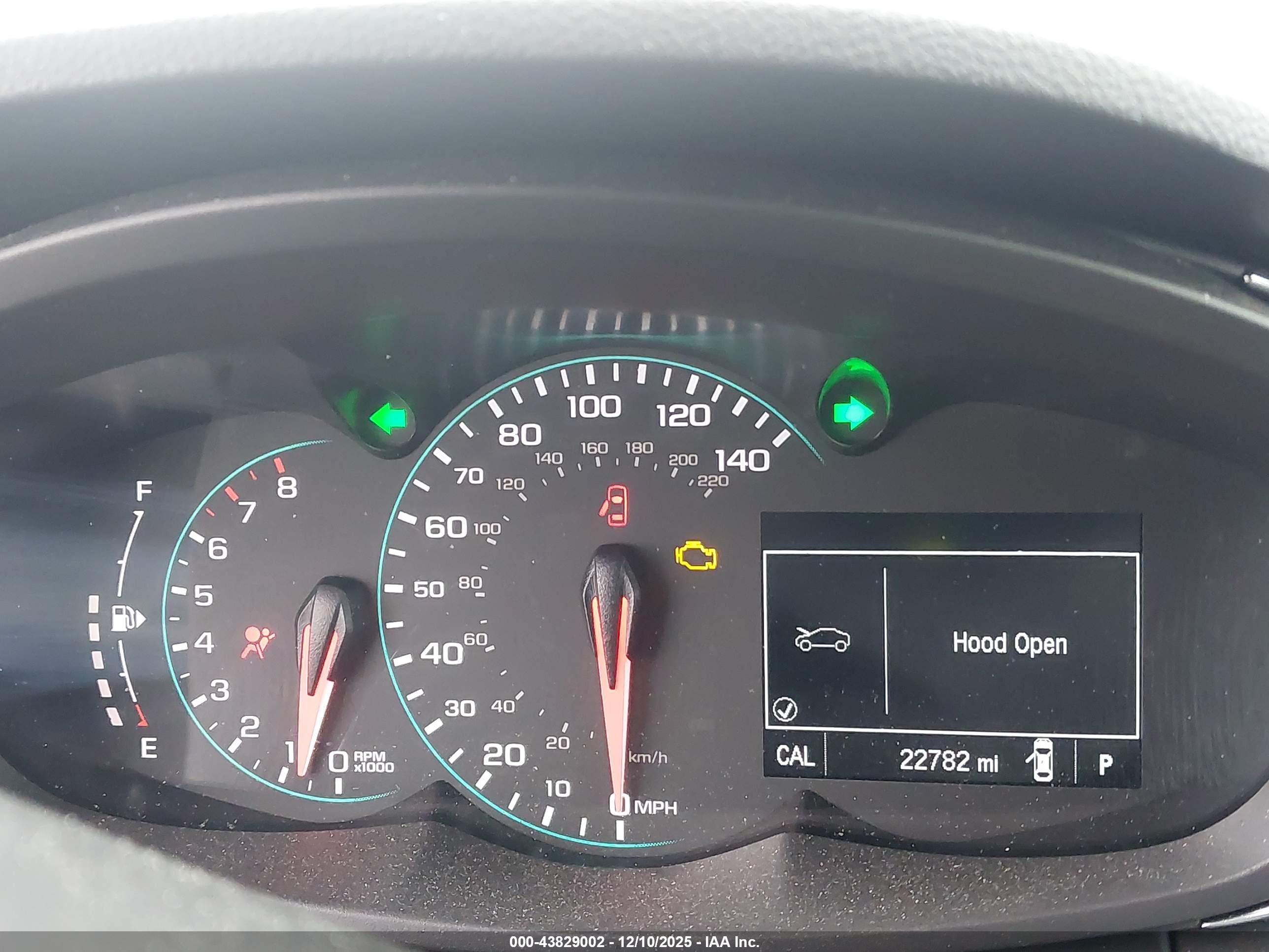 CHEVROLET TRAX image 7