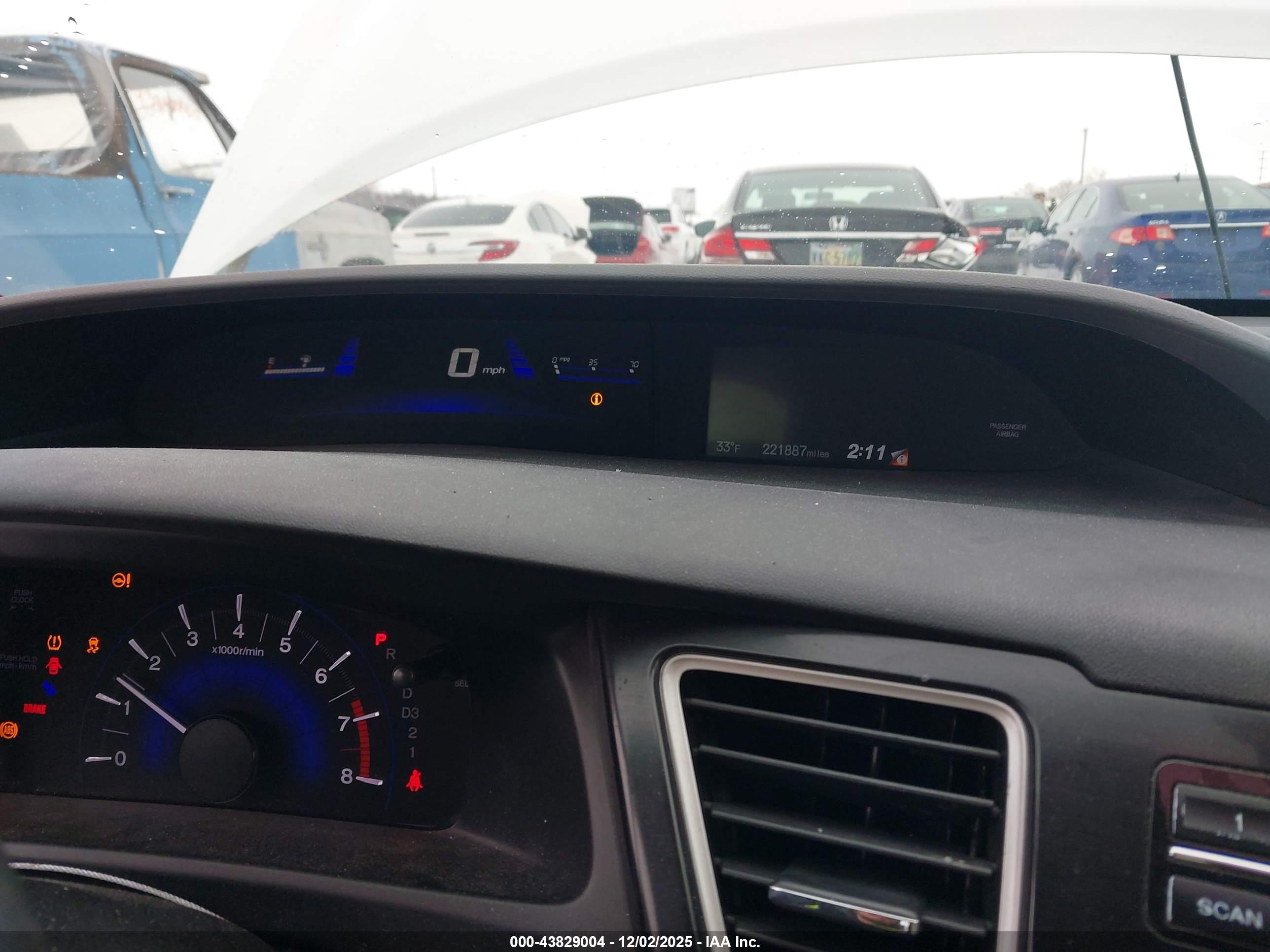 HONDA CIVIC image 7